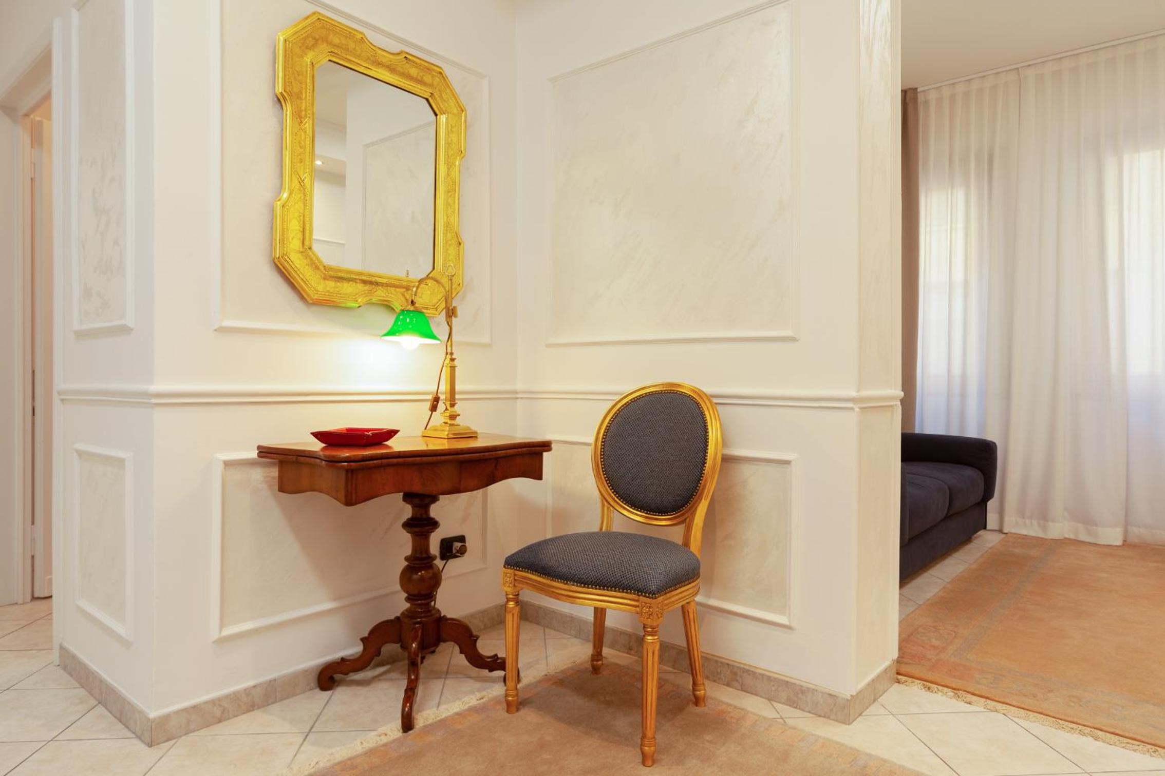 Ponte Vecchio Luxury Penthouse
