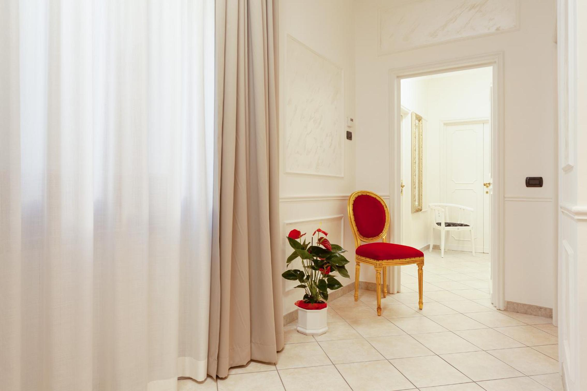 Ponte Vecchio Luxury Penthouse
