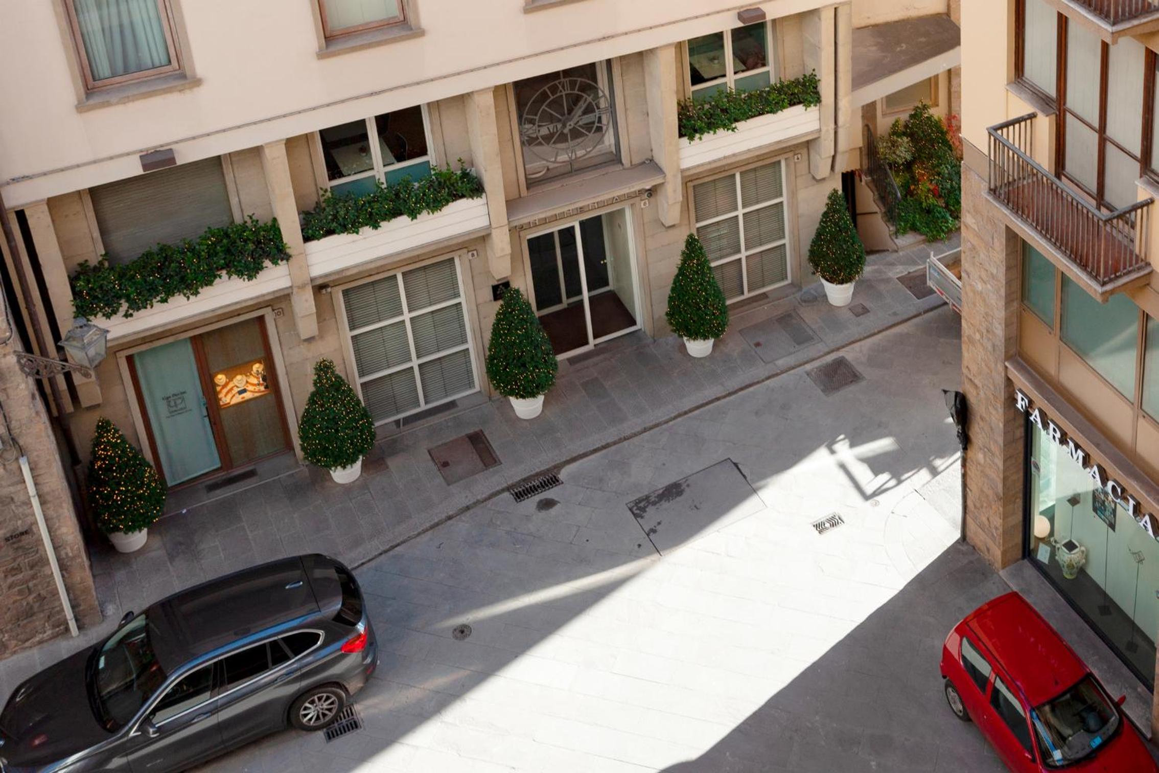 Ponte Vecchio Luxury Penthouse
