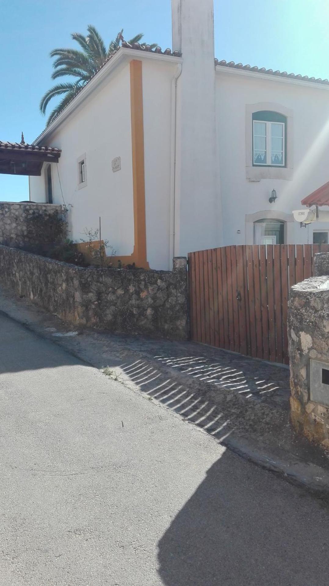 Casa da Palmeira view 2