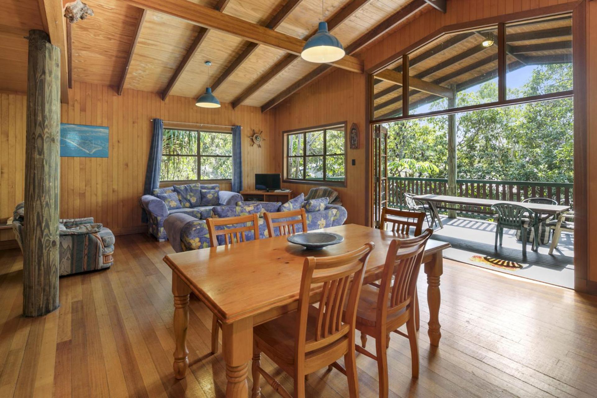 Alinjarra - 13 Waller Court