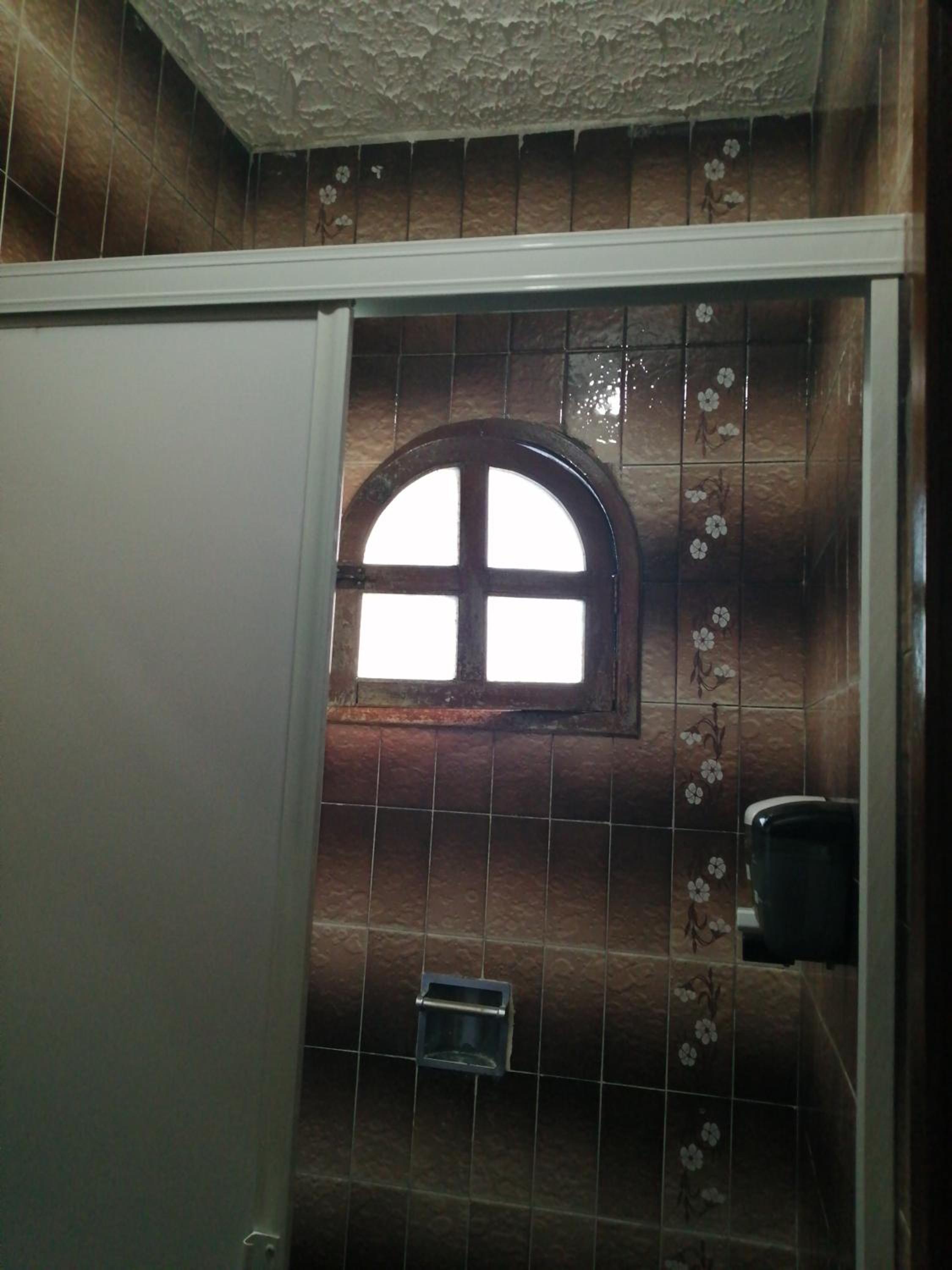 Casona Luciérnaga-Casa de Huéspedes Centro de León, Poliforum