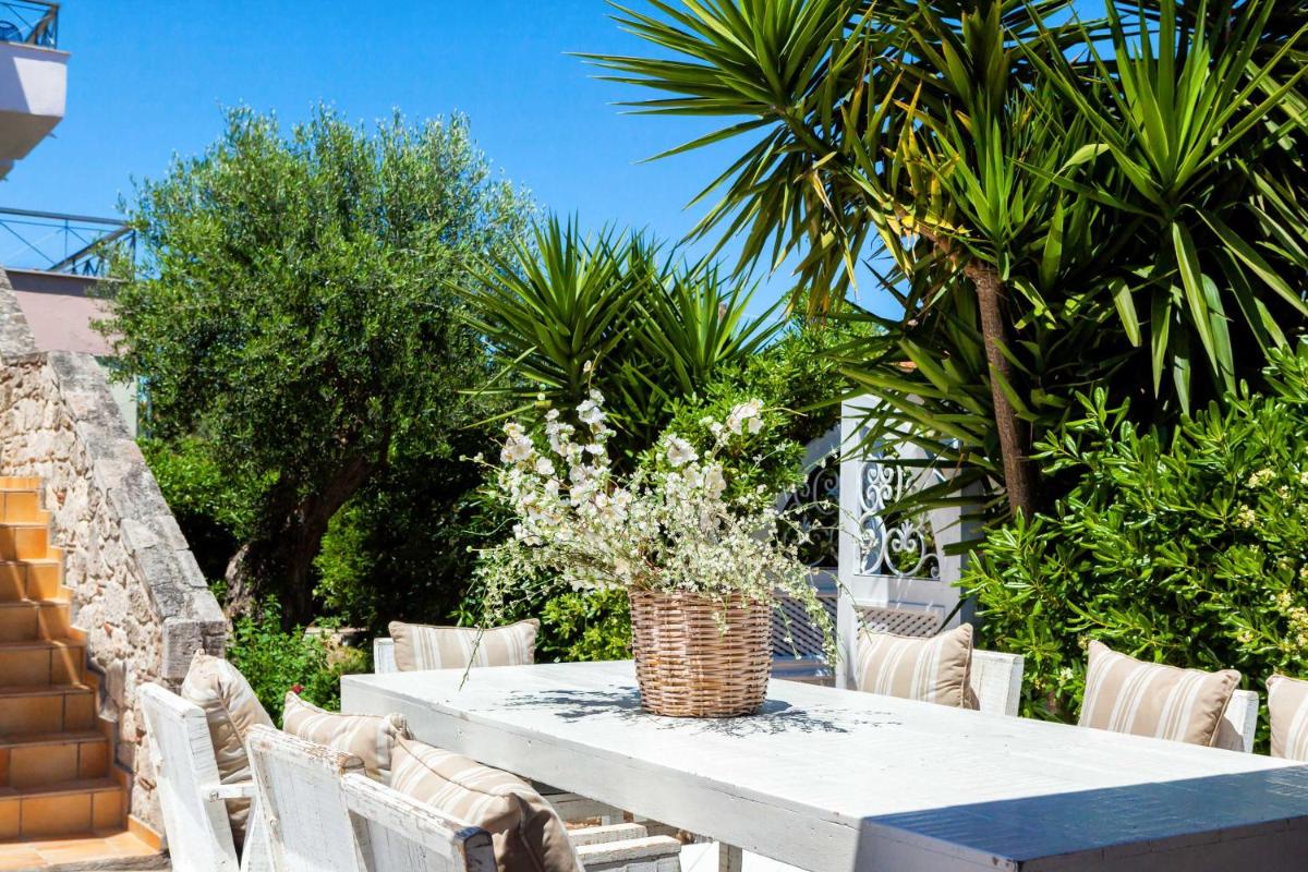 outdoor BBQ area