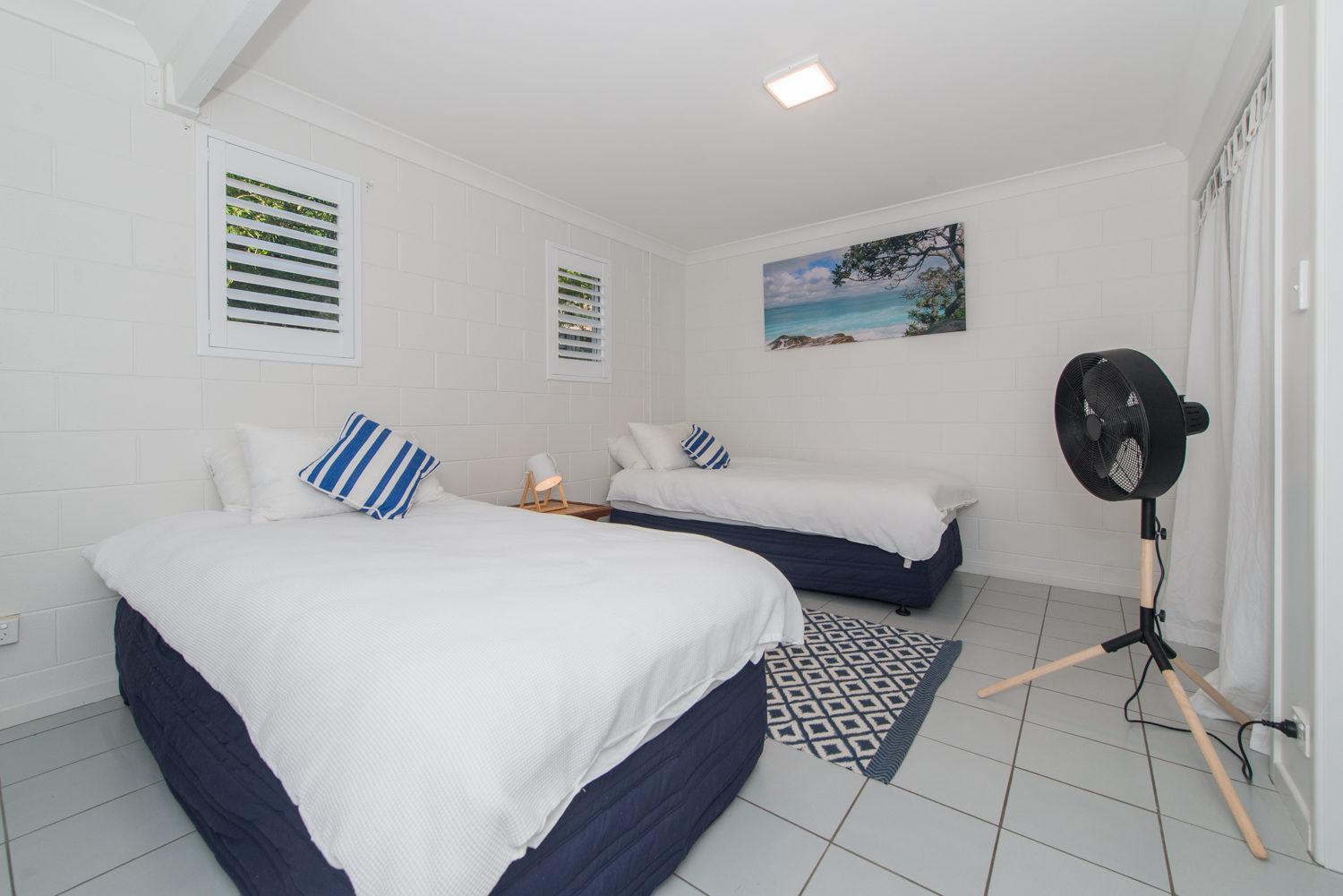 12 Merinda Crescent