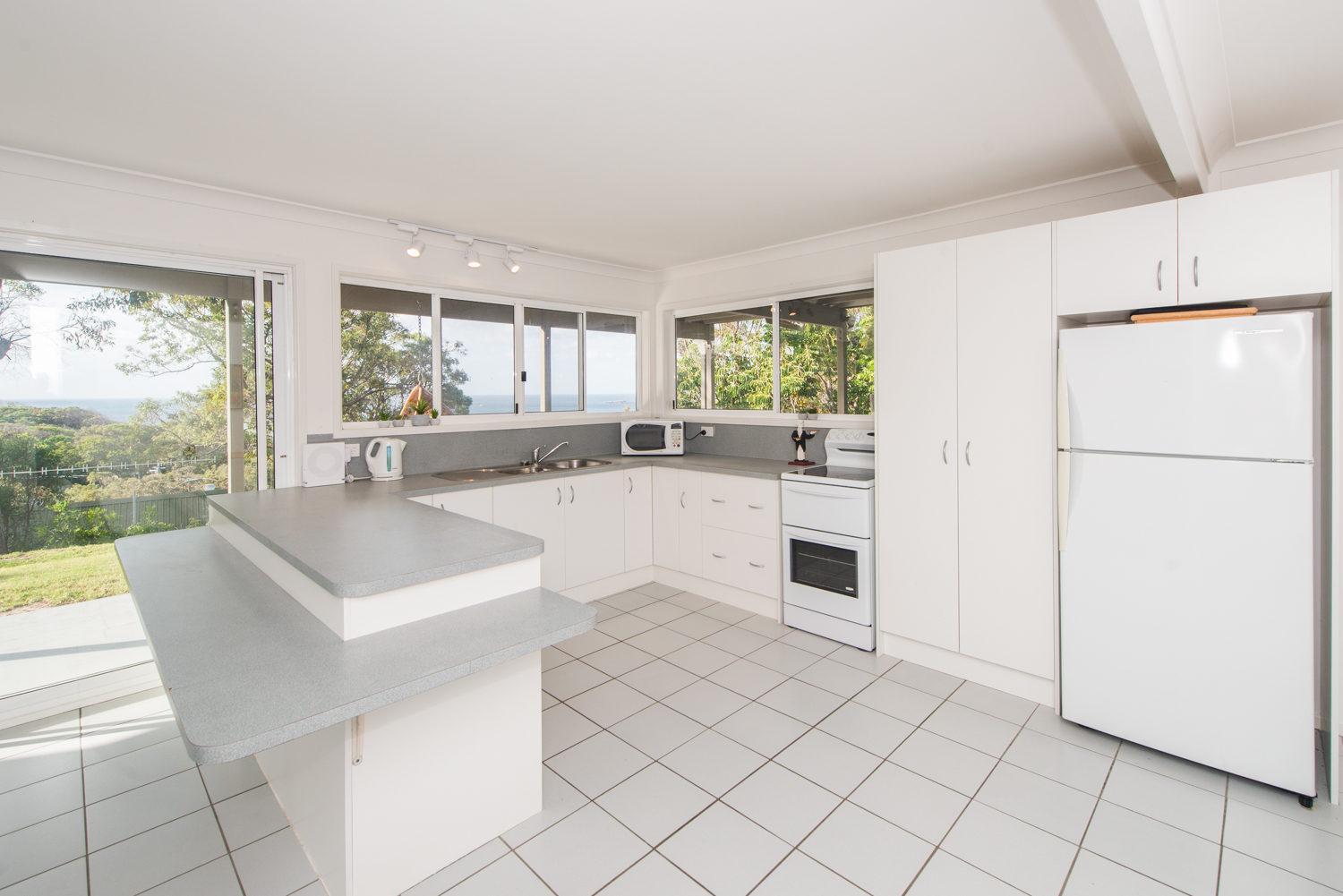 12 Merinda Crescent