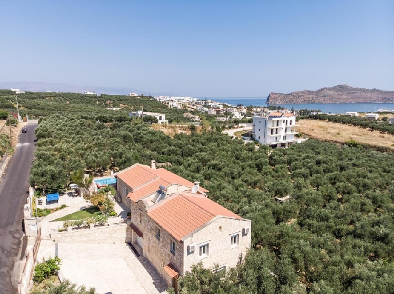 Villa Chara Chania view 4