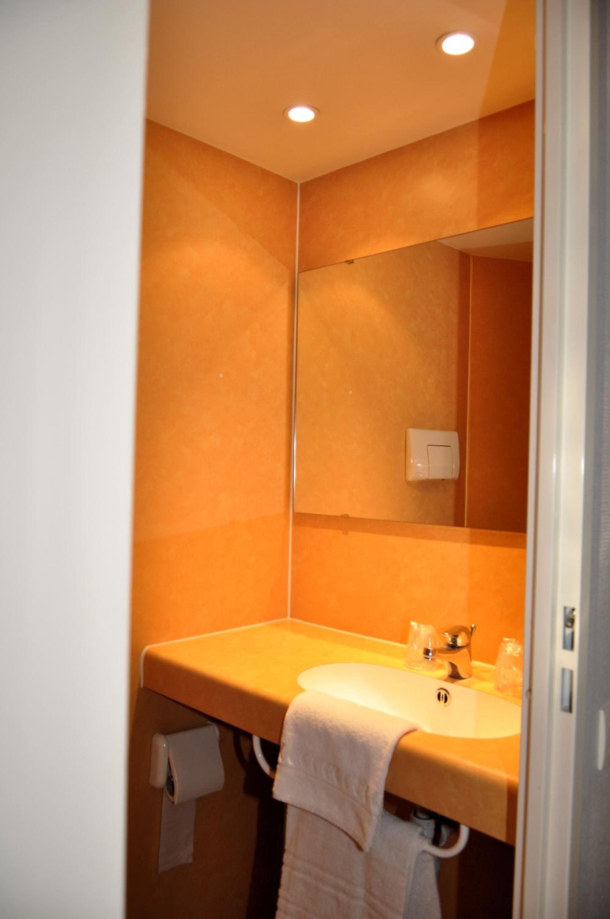 Hotel Lux, photo 27
