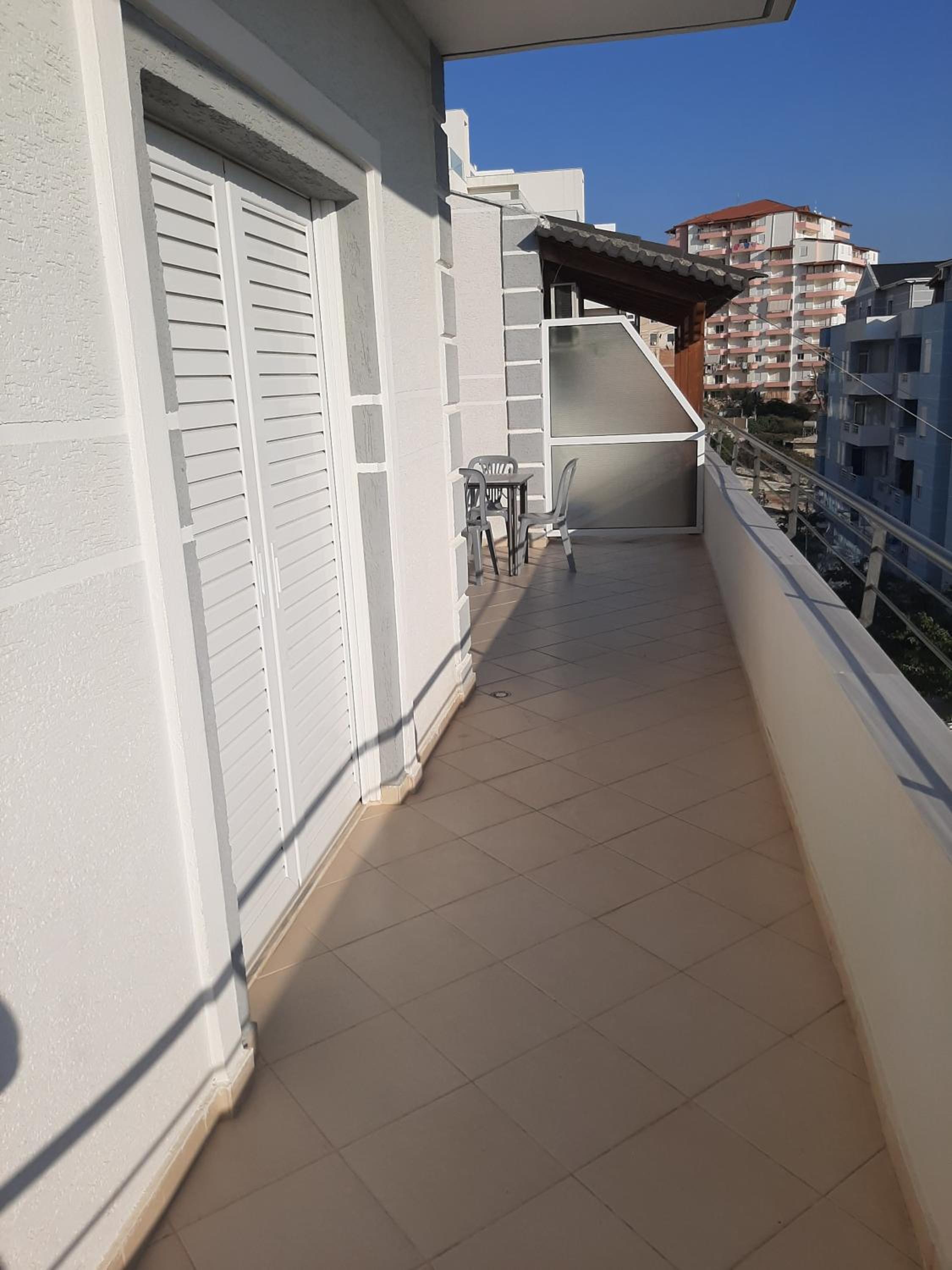 Bardhi Apts
