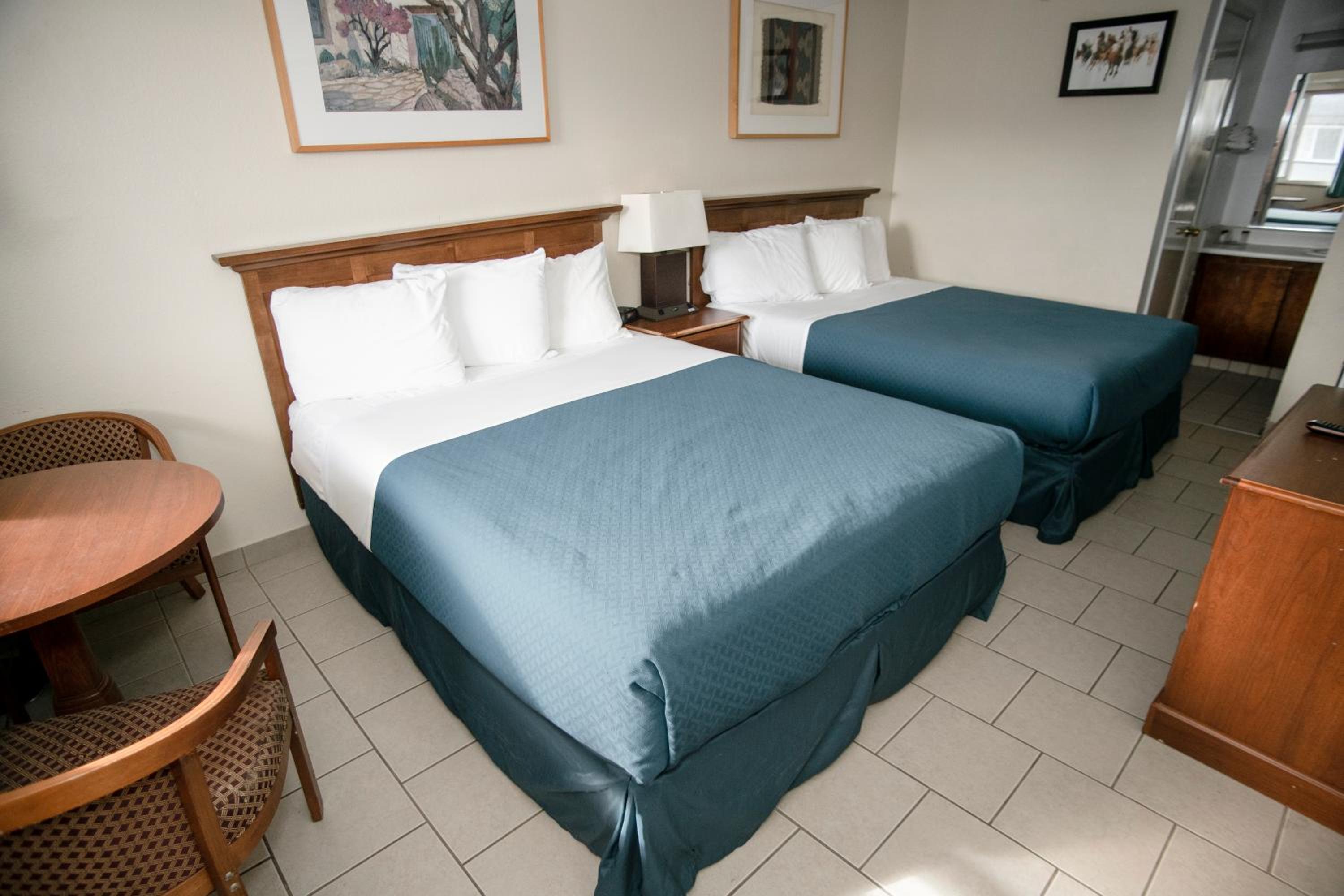 Crescent City Vacations - Pacific Inn - Property Image 9