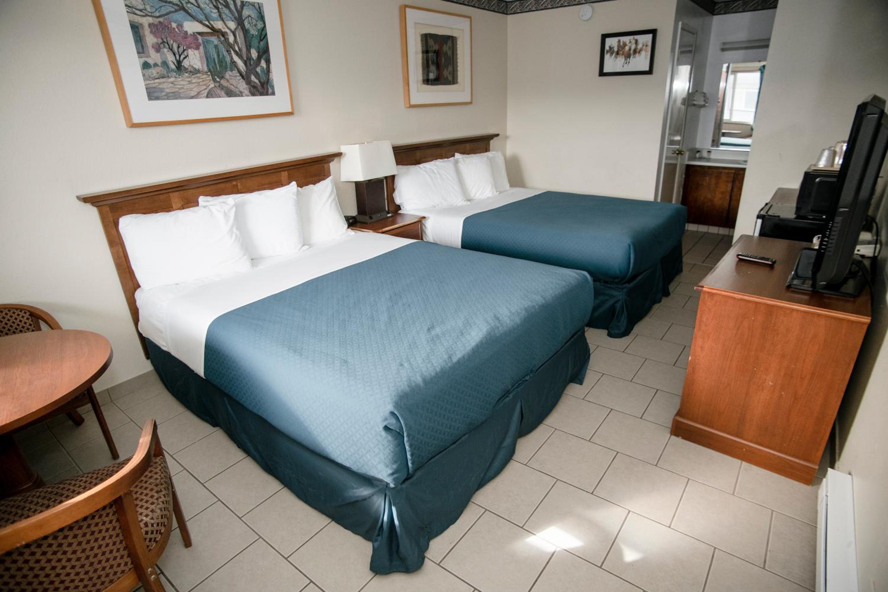 Crescent City Vacations - Pacific Inn - Property Image 7