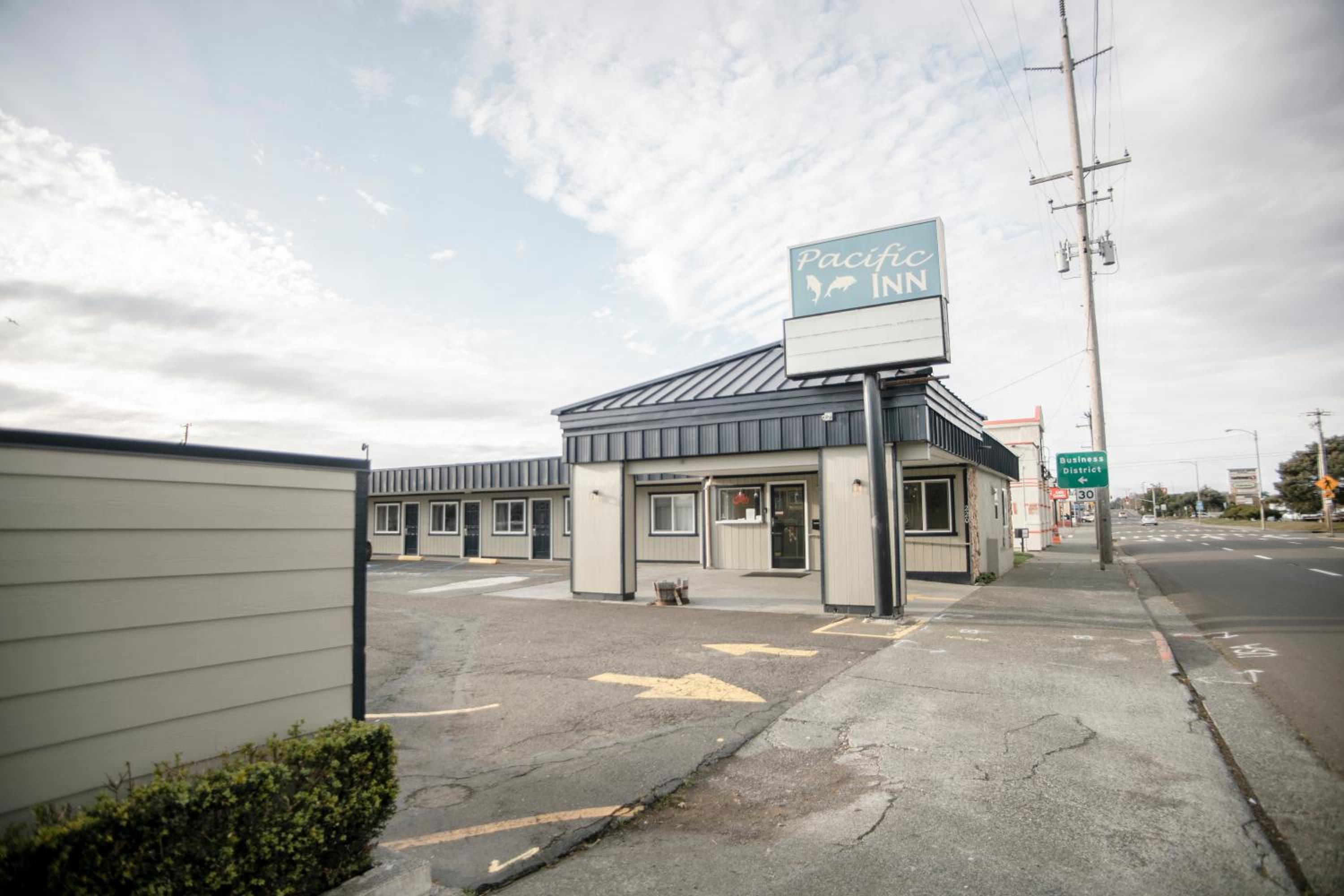 Crescent City Vacations - Pacific Inn - Property Image 23