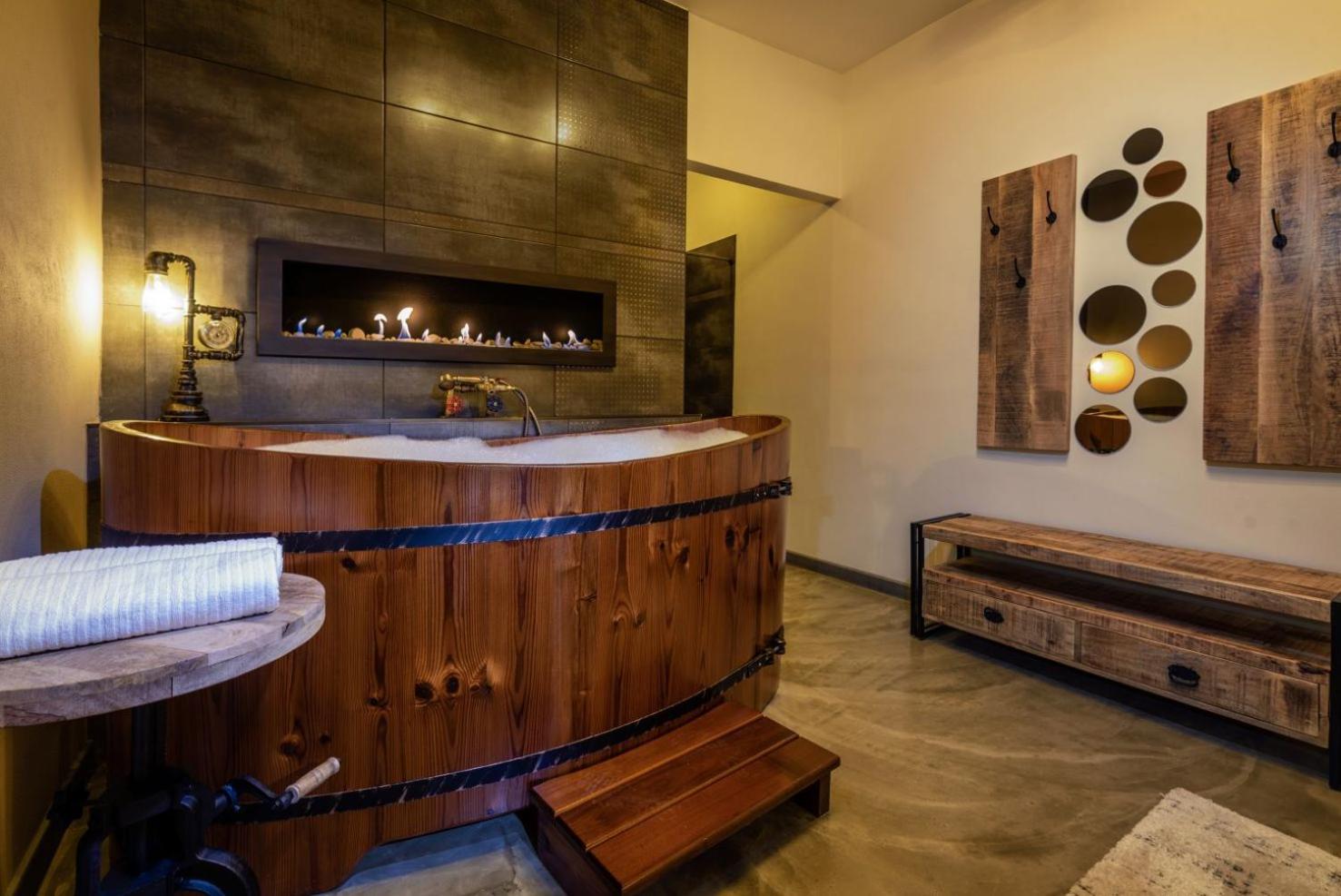 Maravar - Pivný Wellness Adults Only