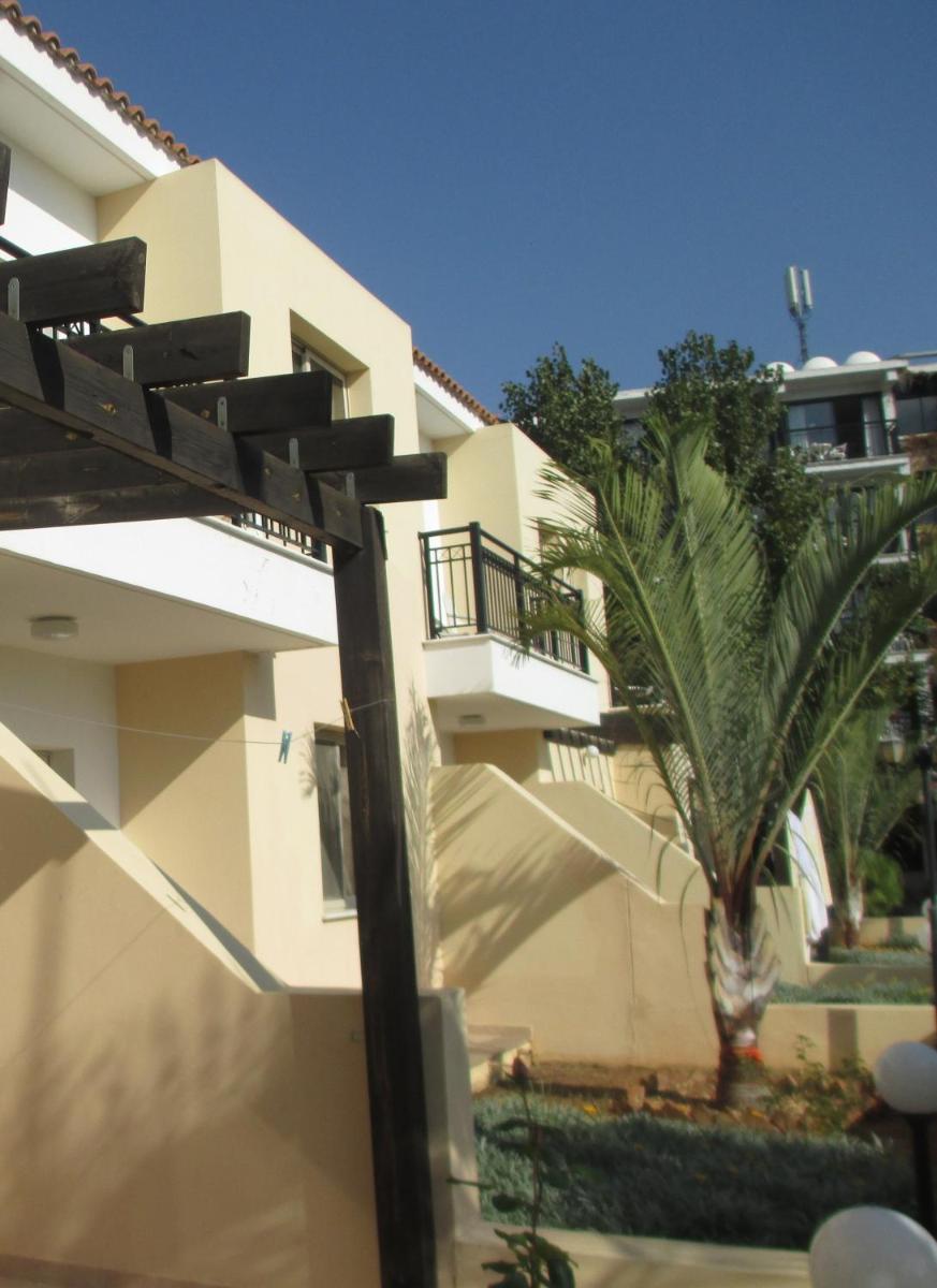 Byreva Apartments