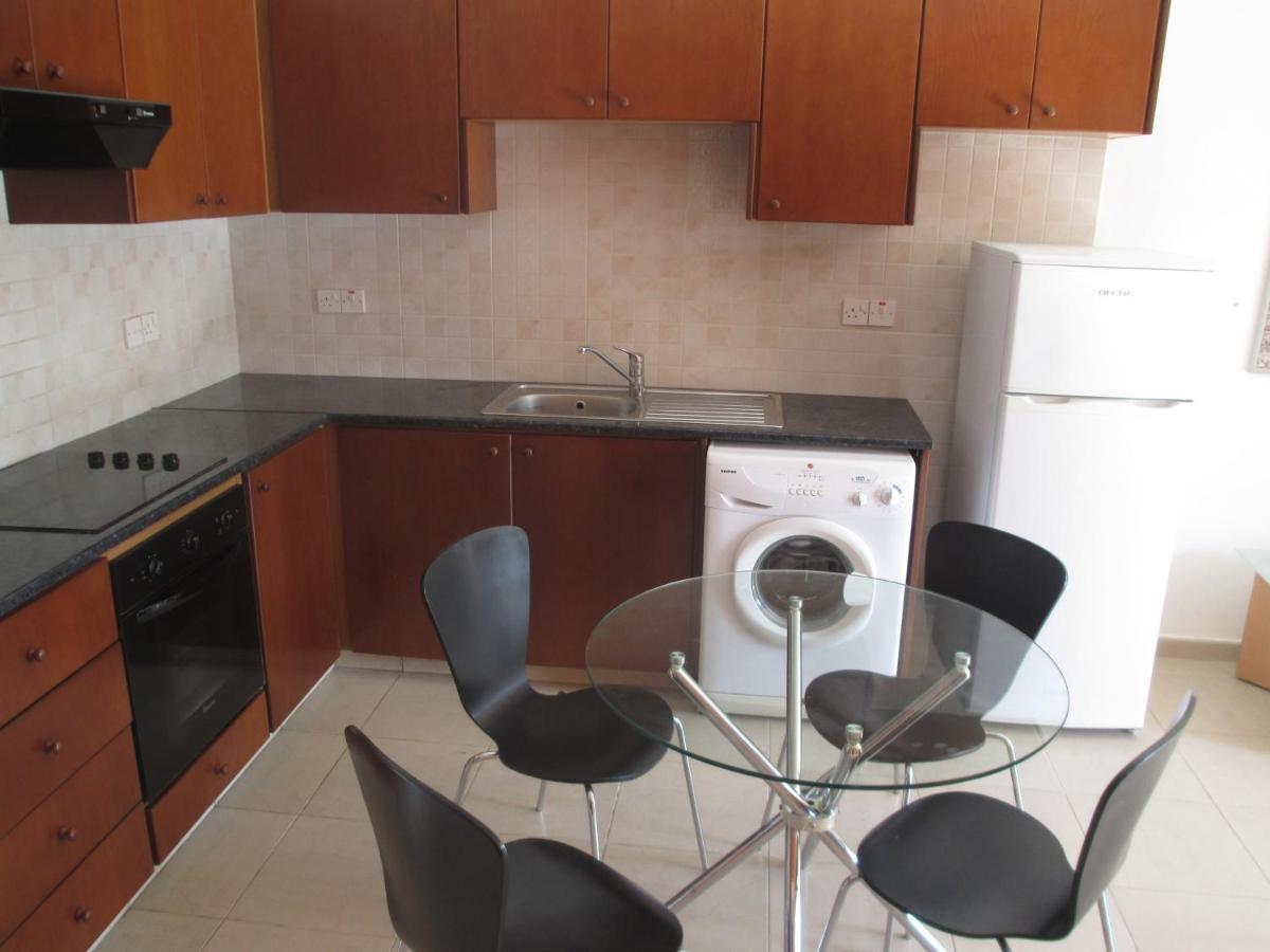 Byreva Apartments
