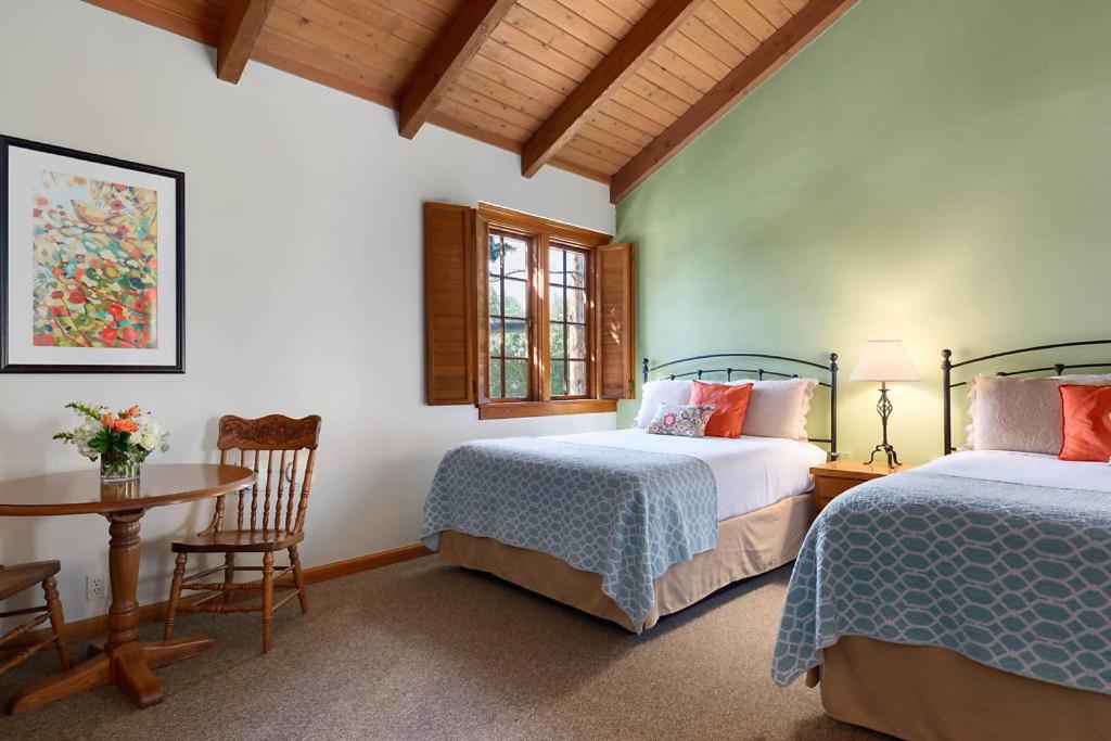 The La Conner Inn