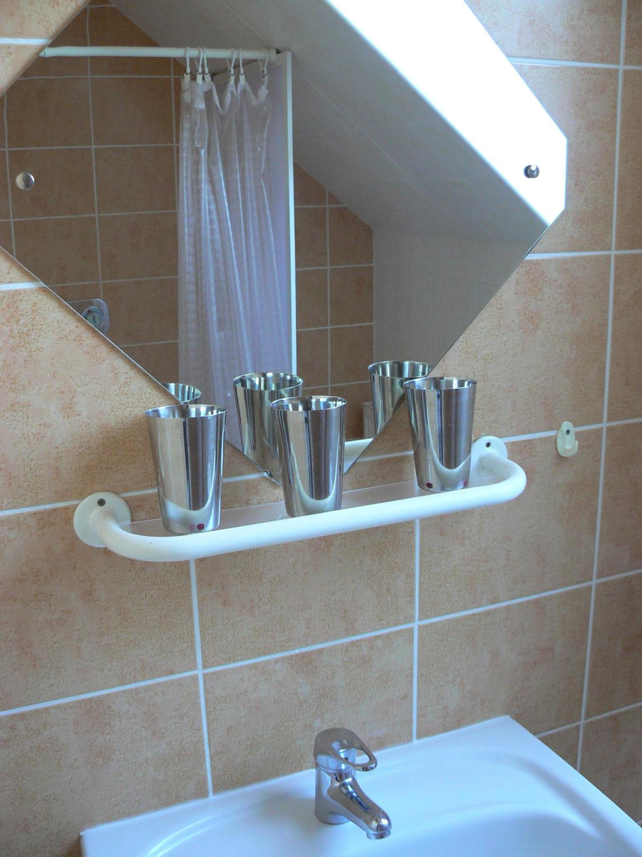 Photo 42