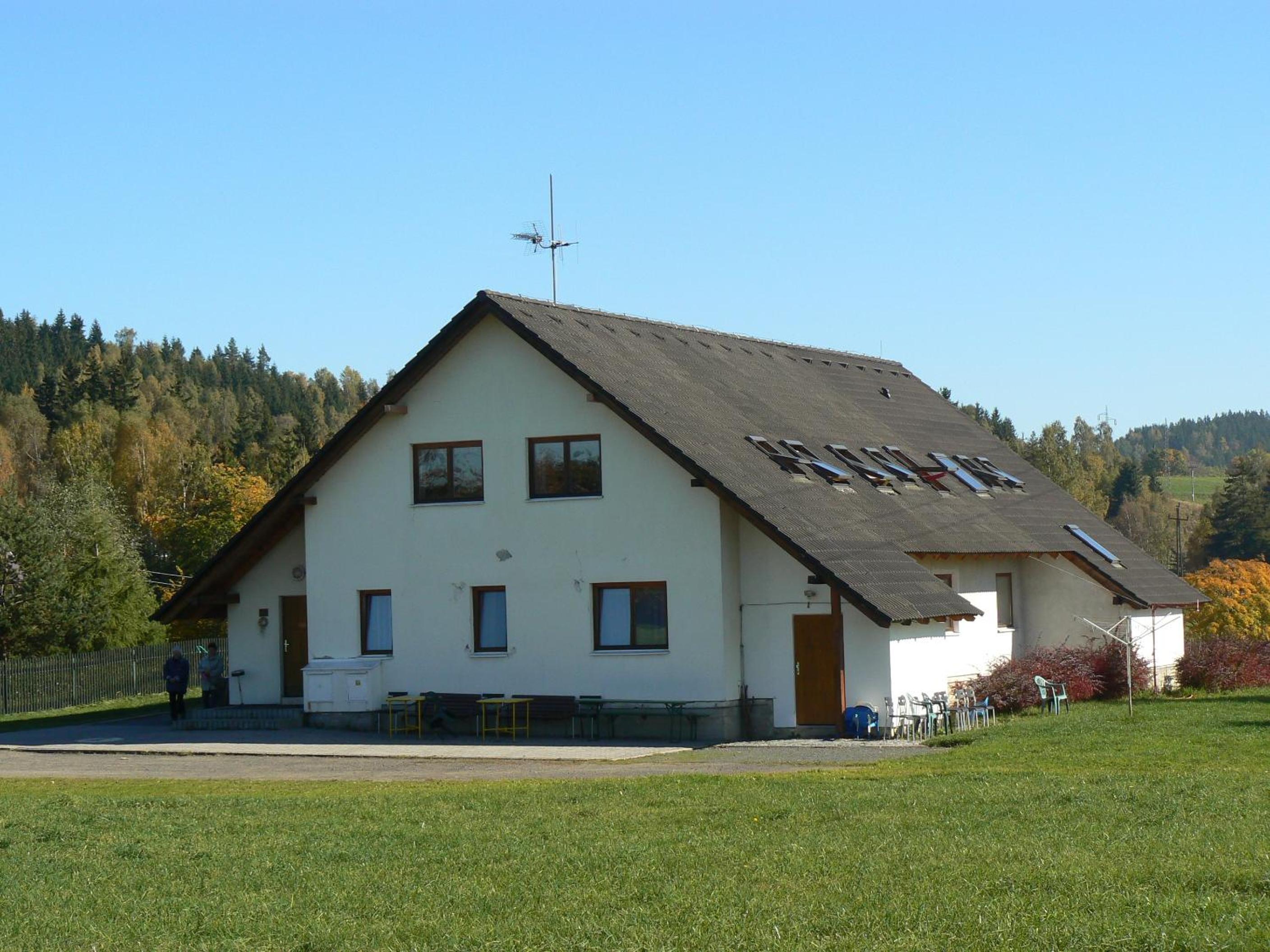 Photo 9