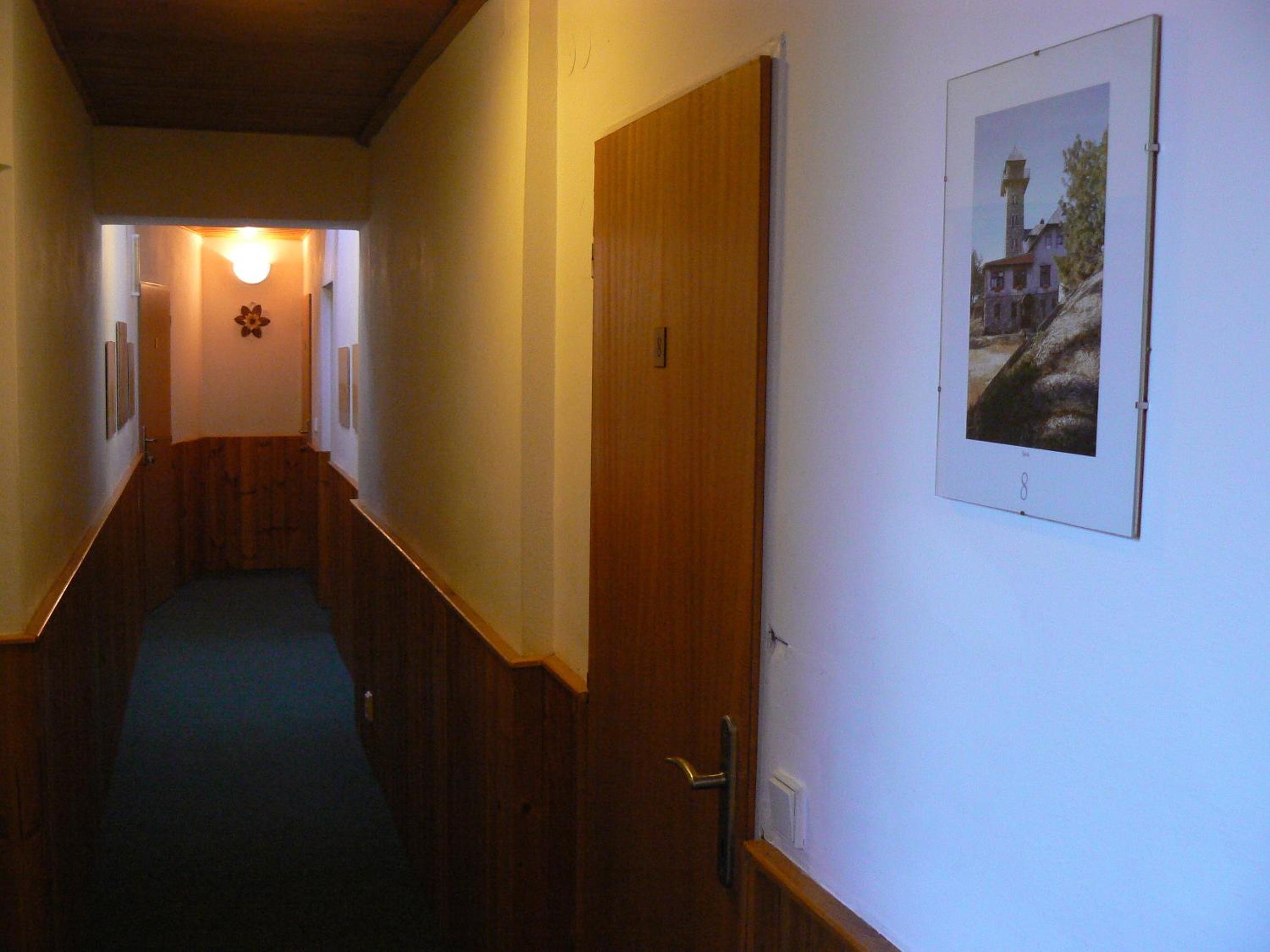 Photo 52