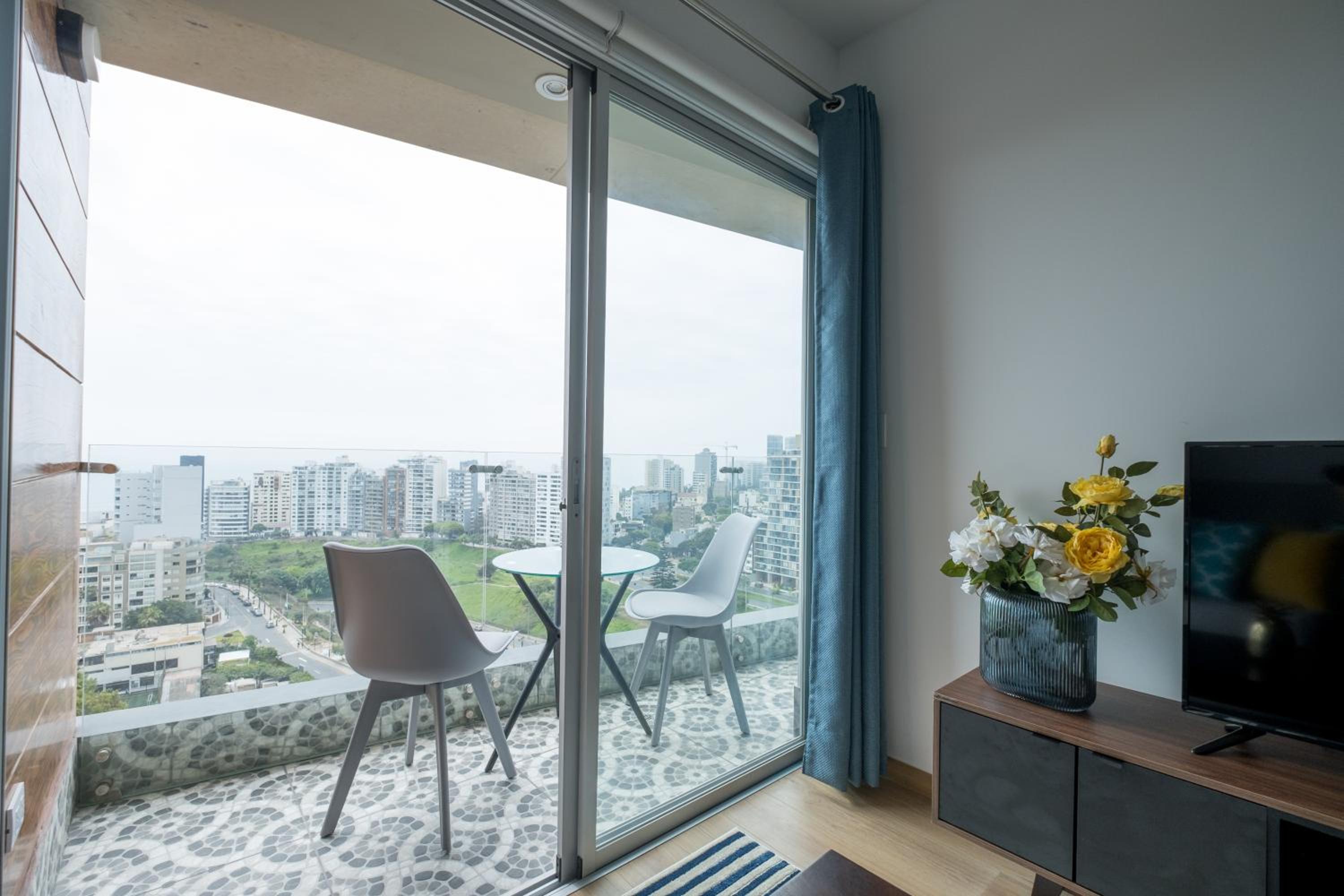 GLOBALSTAY - Exclusive Modern Barranco Apartments view 4