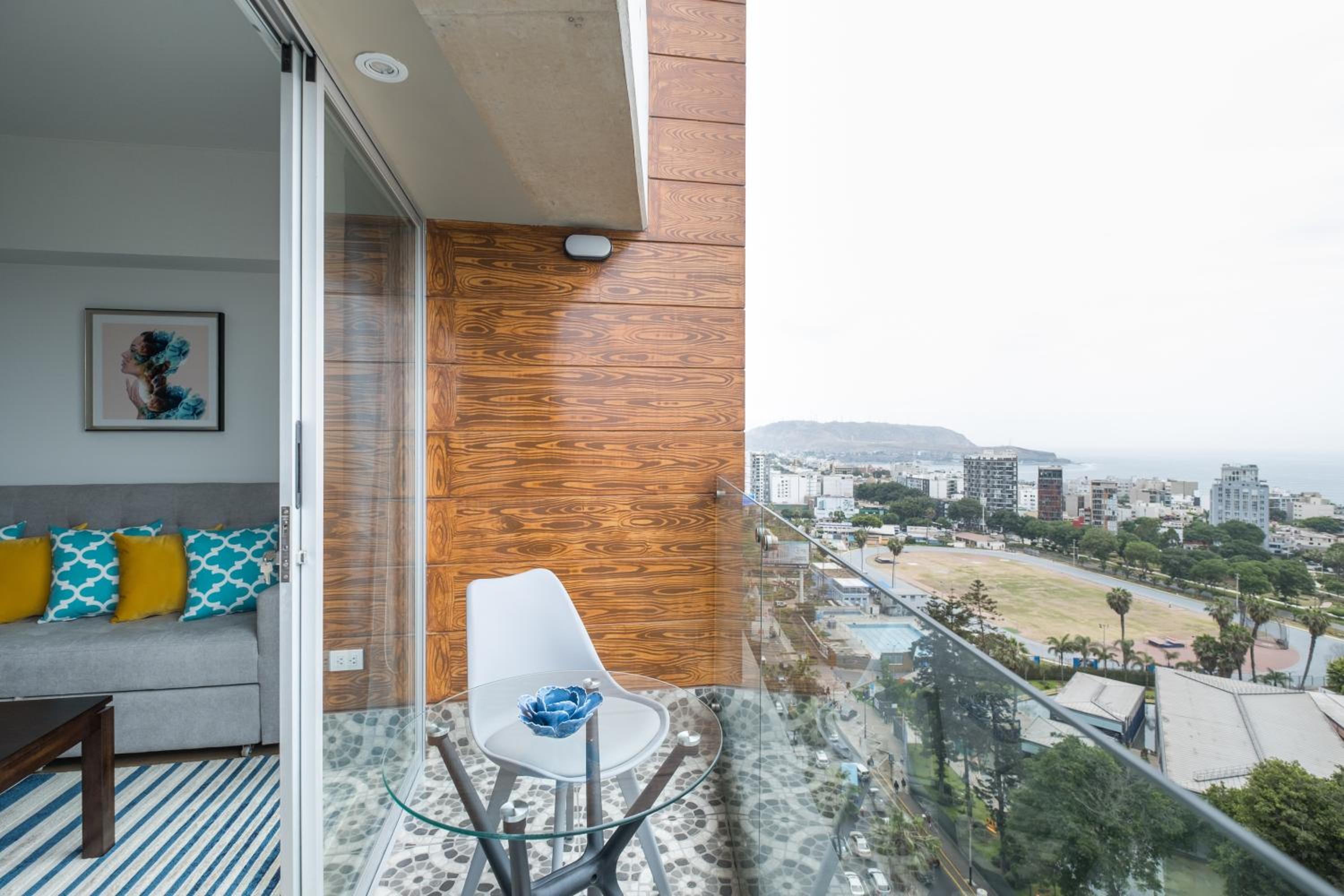 GLOBALSTAY - Exclusive Modern Barranco Apartments view 5