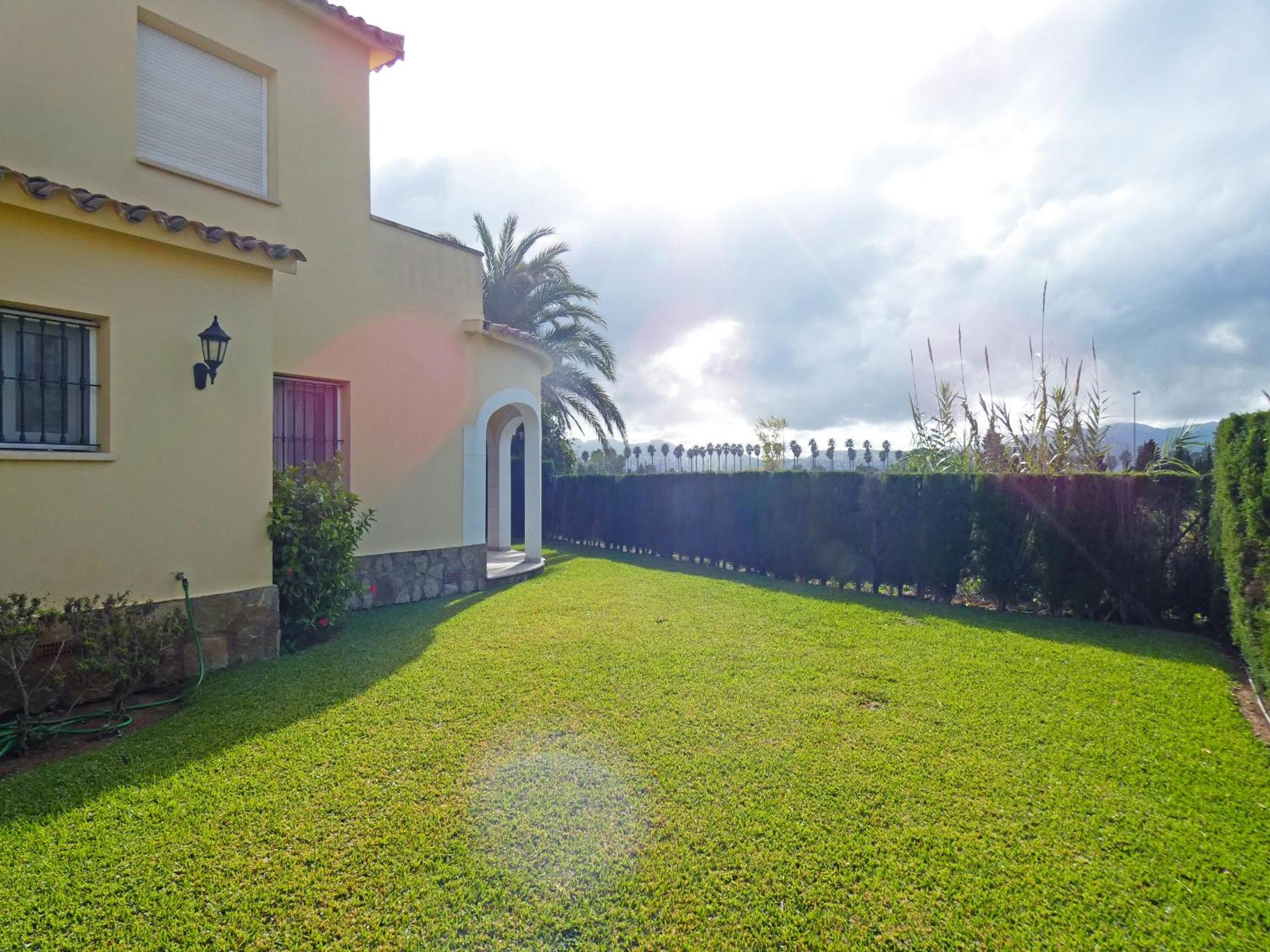 Anacasa Villa Kandinski Oliva Nova Golf MET CH103 view 4