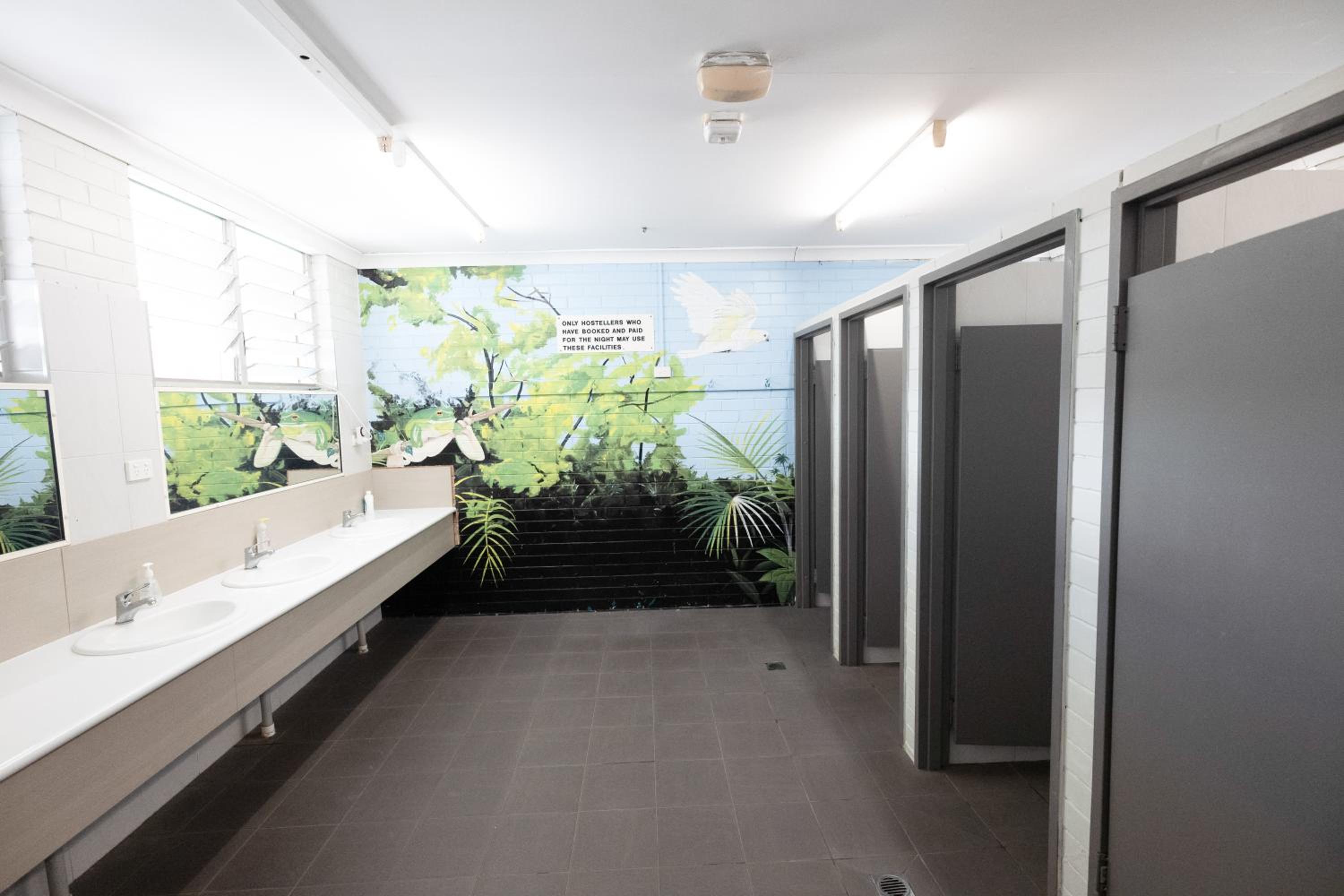 Rockhampton Vacations - Rockhampton Backpackers YHA - Property Image 40