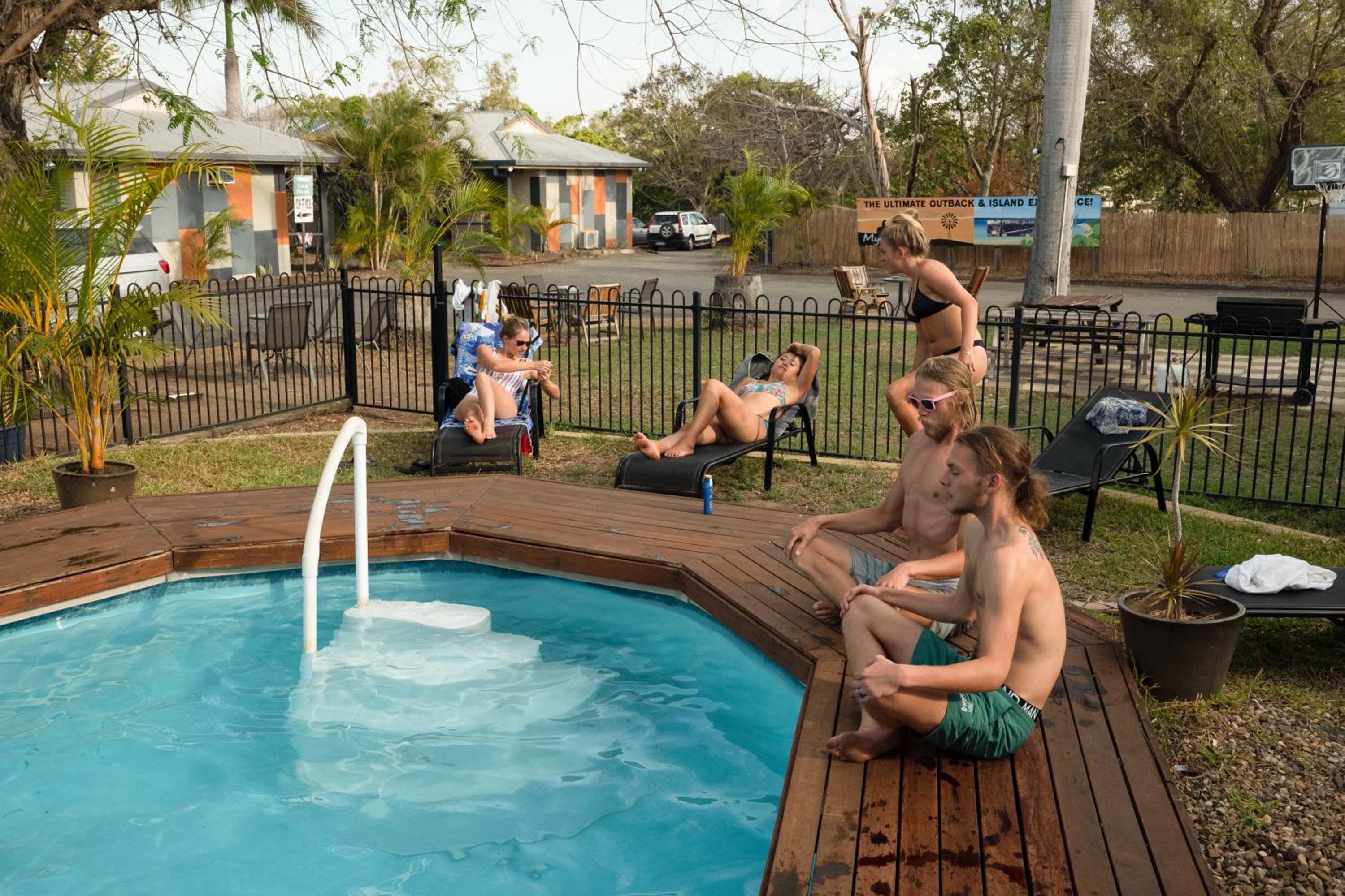 Rockhampton Vacations - Rockhampton Backpackers YHA - Property Image 1