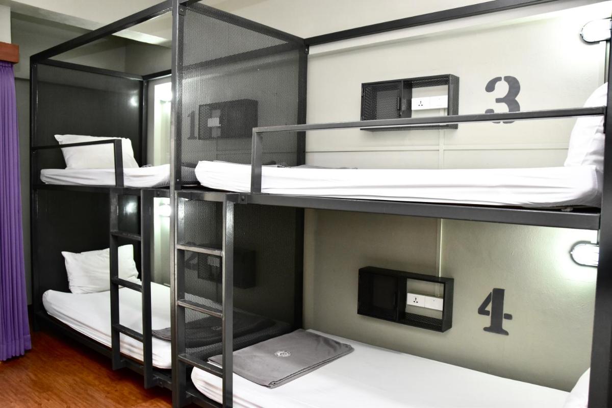 Mad Monkey Bangkok Hostel - Adults Only 15