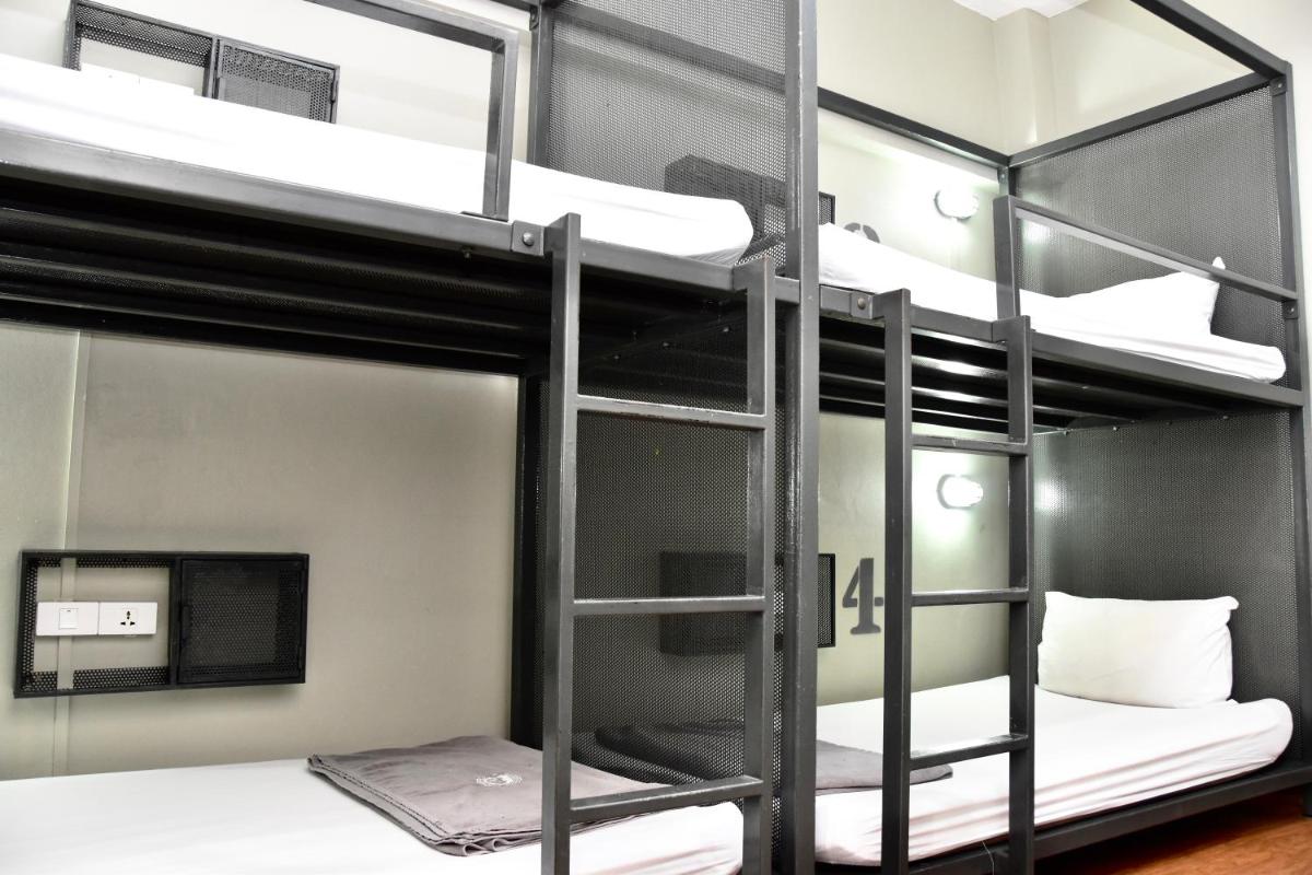 Mad Monkey Bangkok Hostel - Adults Only 13