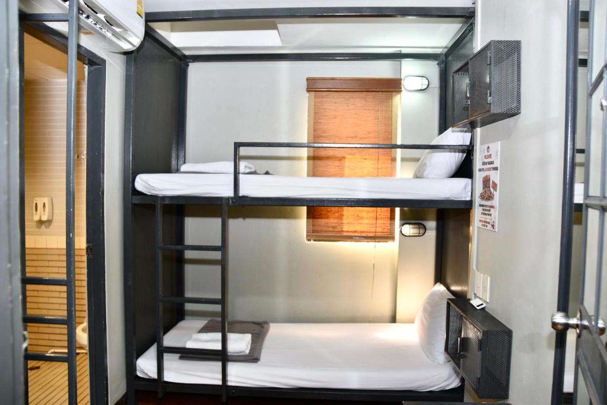 Mad Monkey Bangkok Hostel - Adults Only 29