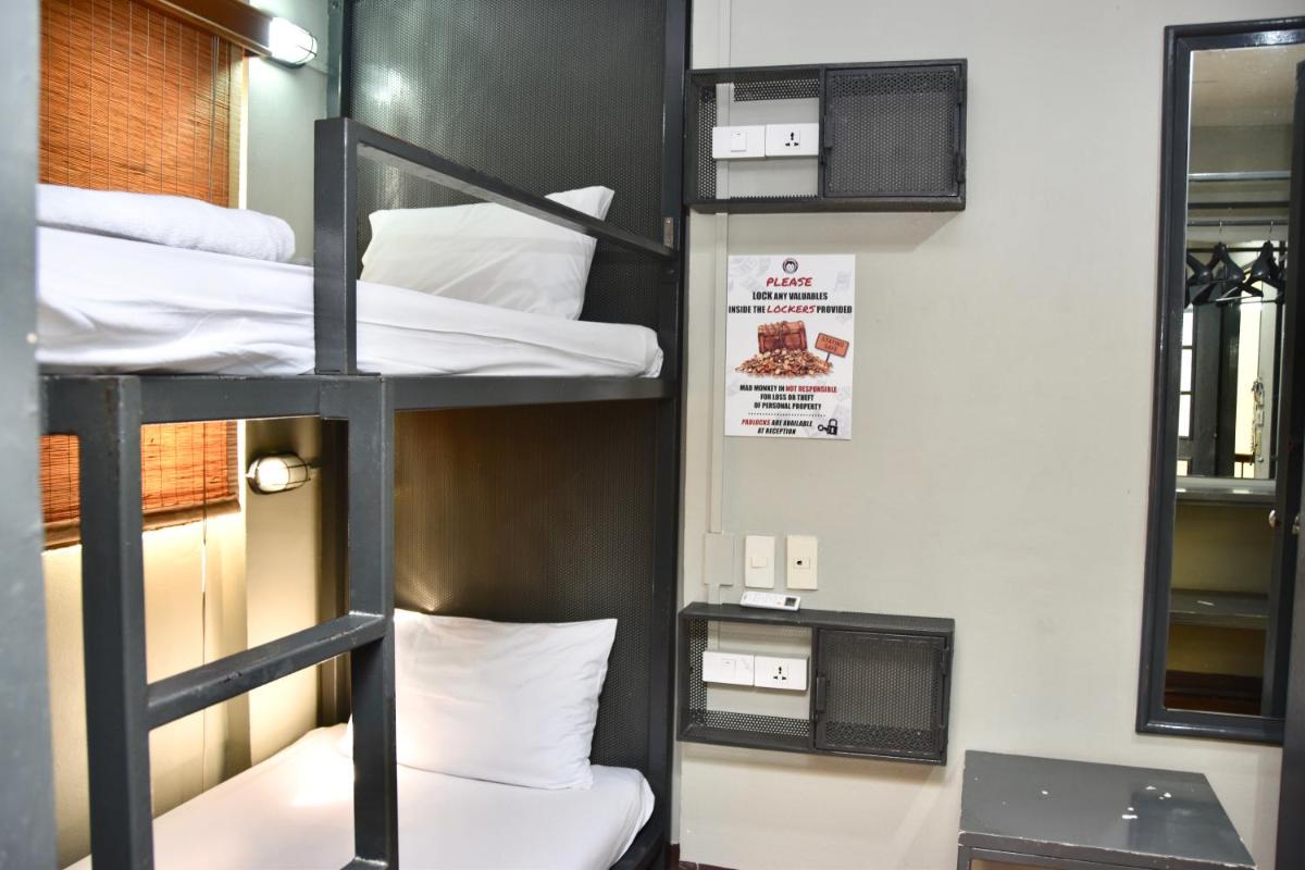 Mad Monkey Bangkok Hostel - Adults Only 32
