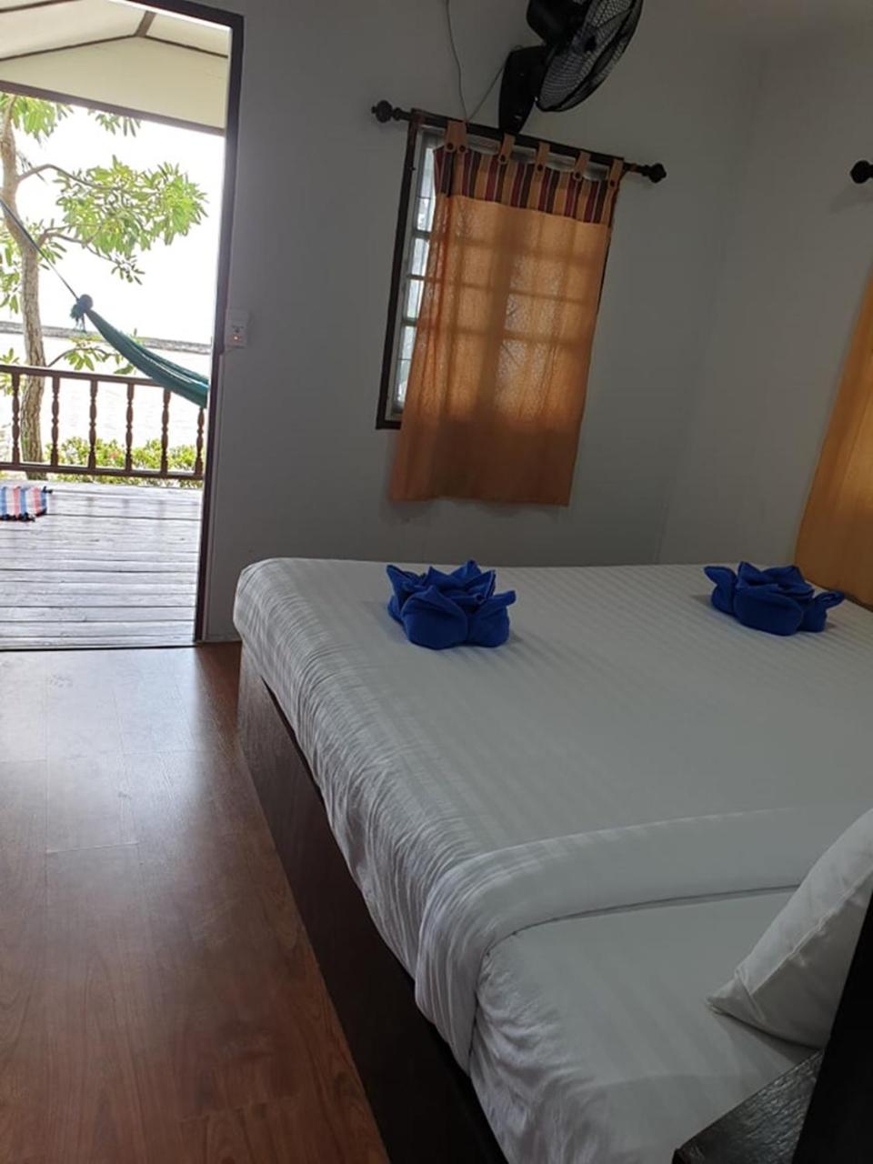 Laemson Resort
