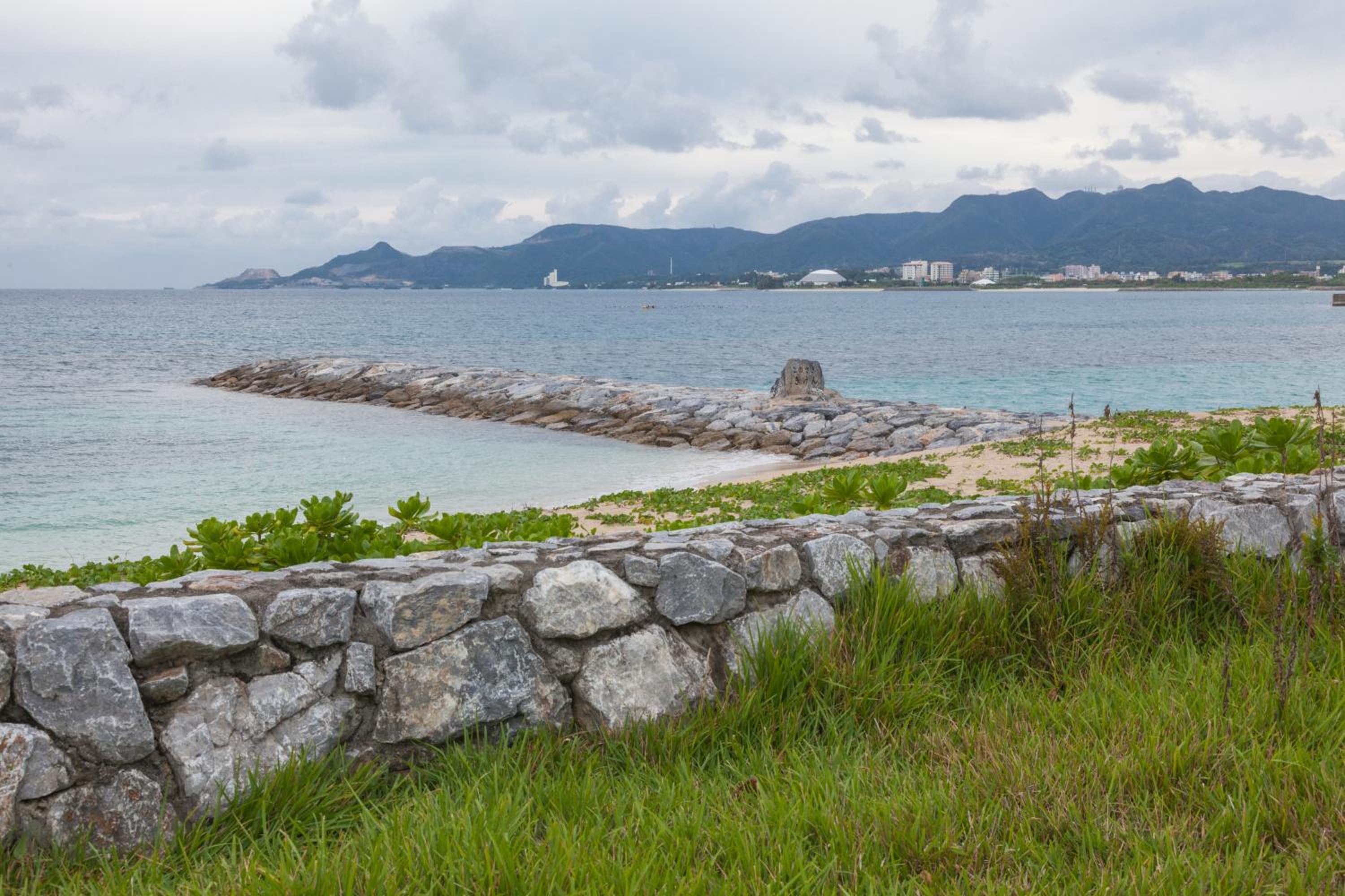 Kariyushi Condominium Resort Sea Side House