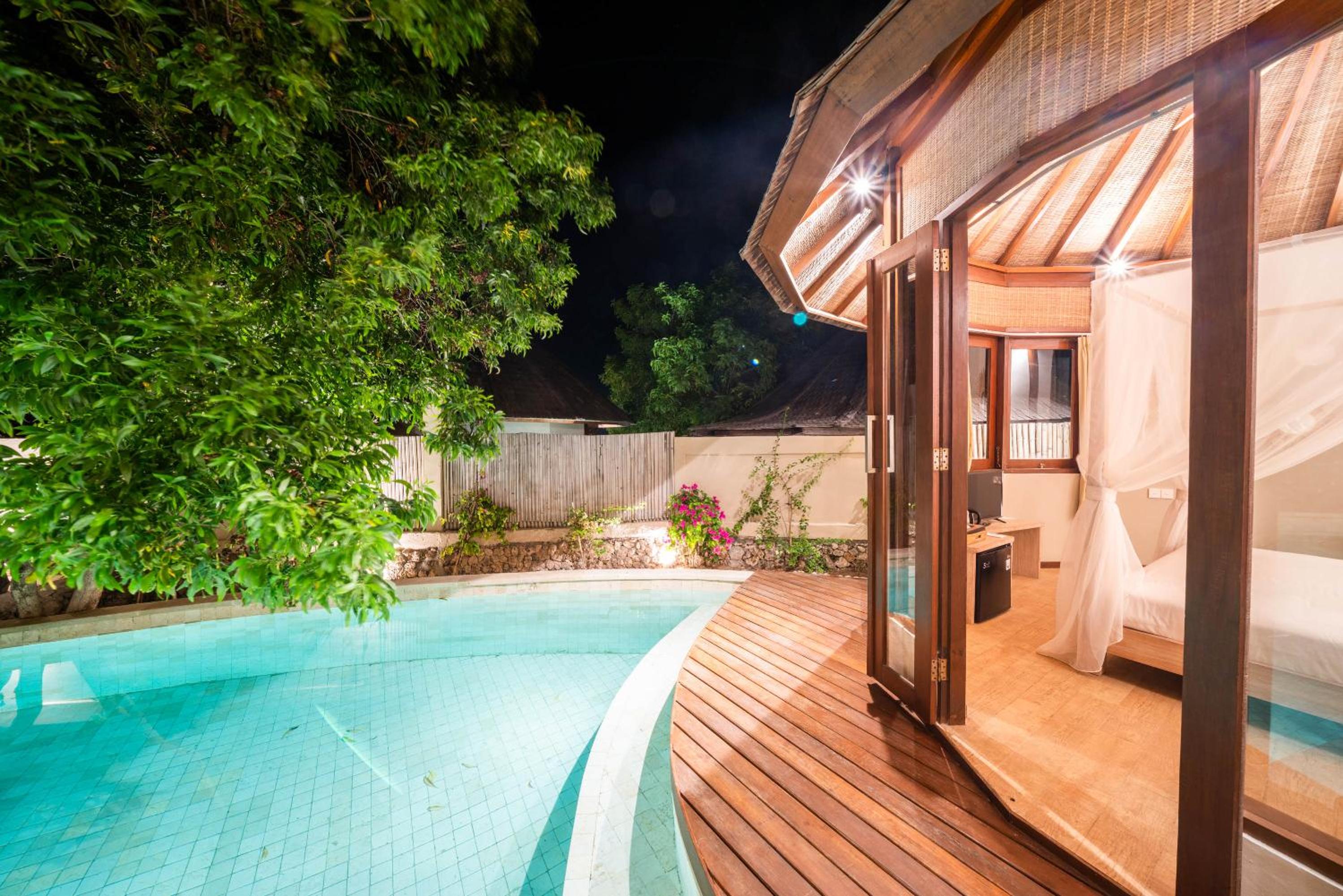 Ora Resort Avia Blue Lagoon