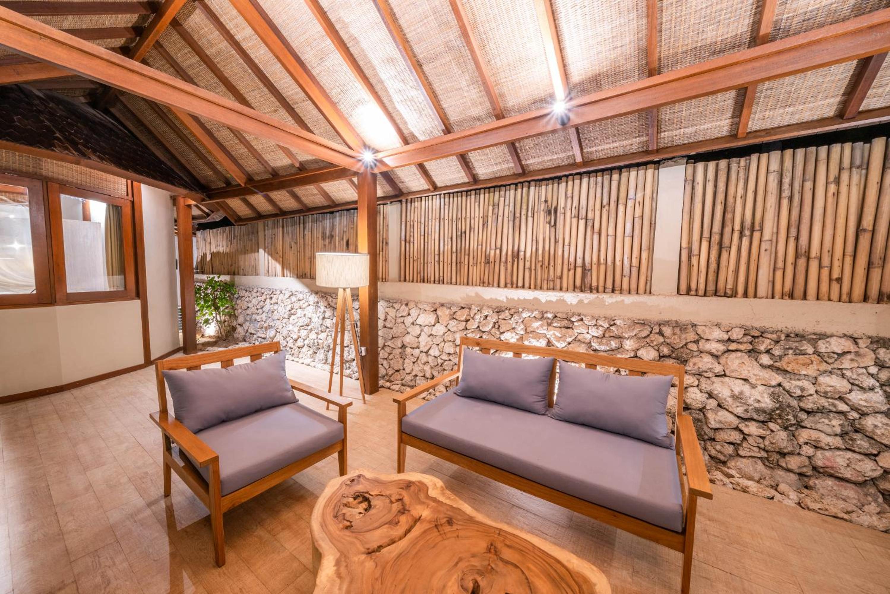 Ora Resort Avia Blue Lagoon