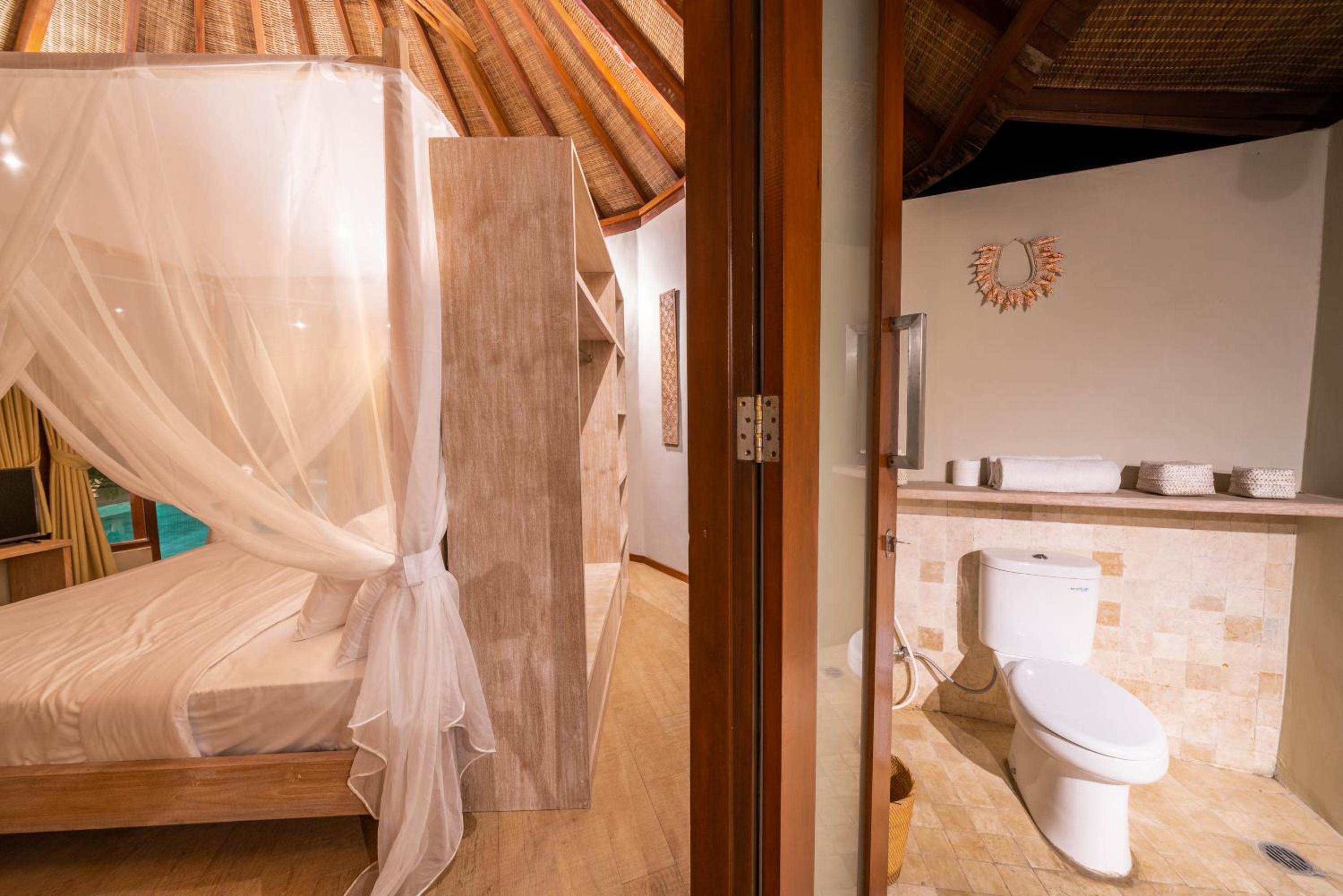 Ora Resort Avia Blue Lagoon
