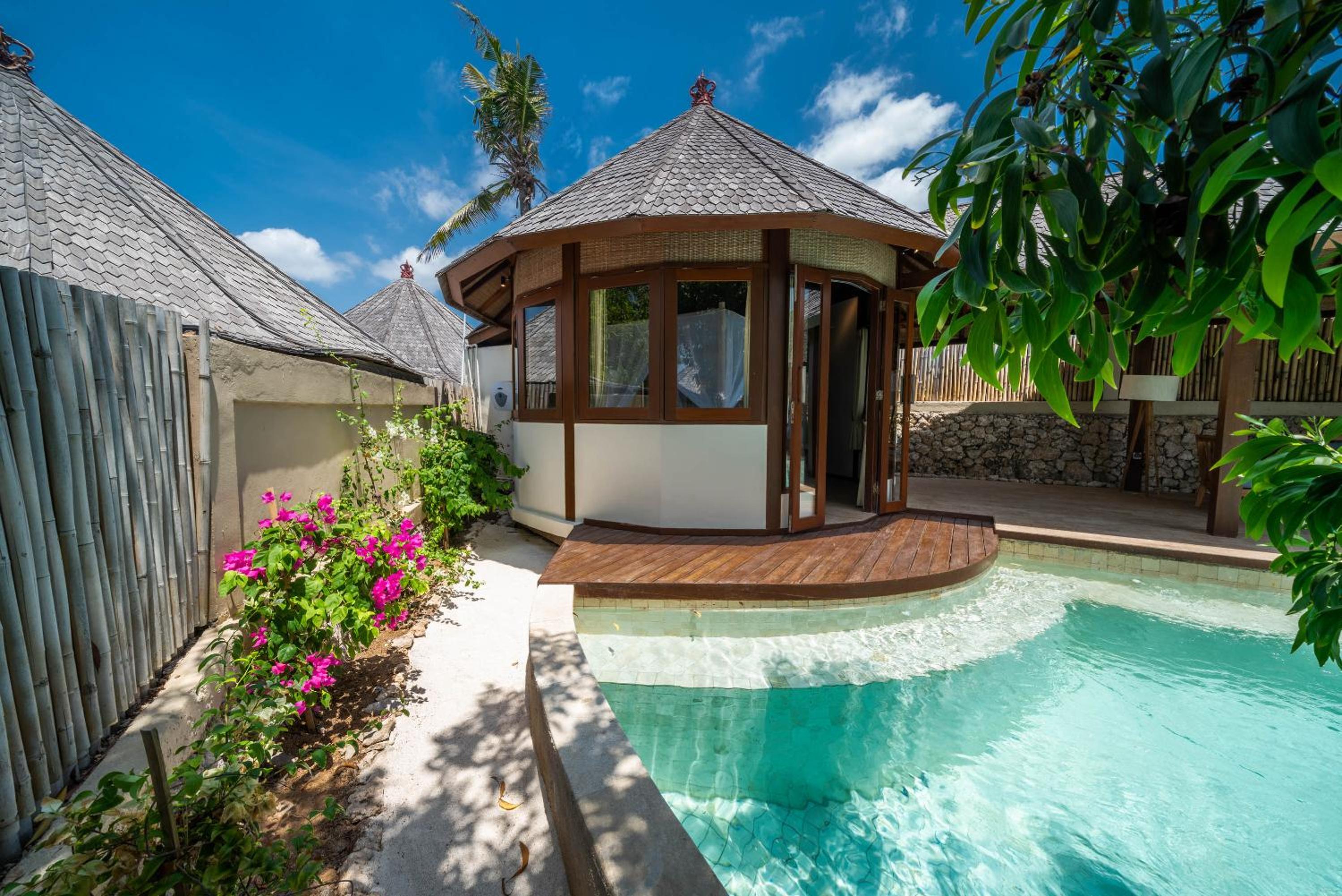 Ora Resort Avia Blue Lagoon