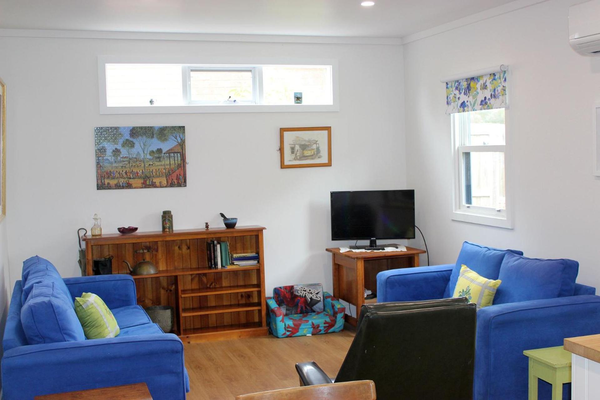 Cowes Vacations - The Old Cottage  Cowes - Property Image 5