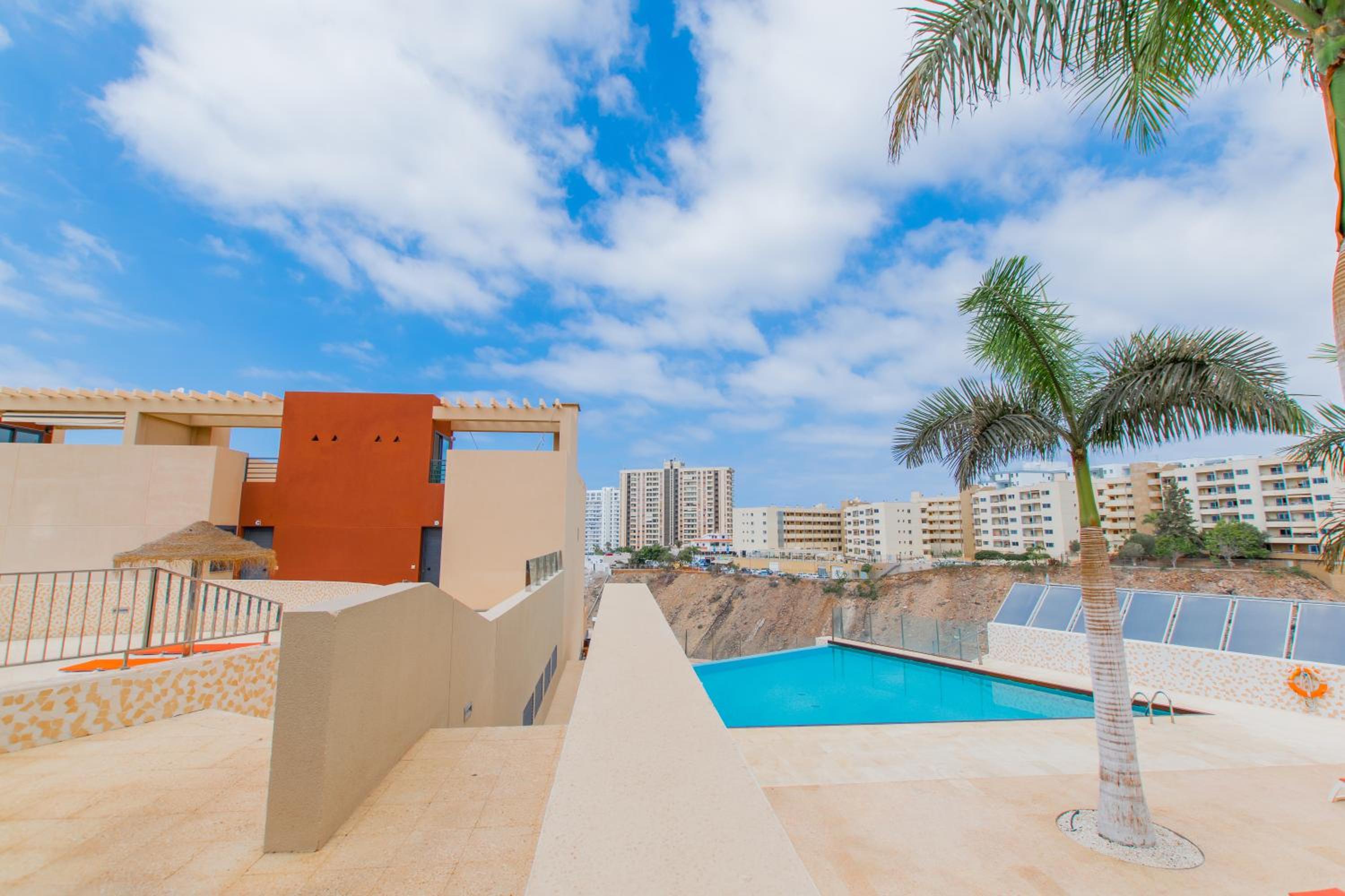 Relax moment in Paraiso 2 - TENESOL RENTALS view 2