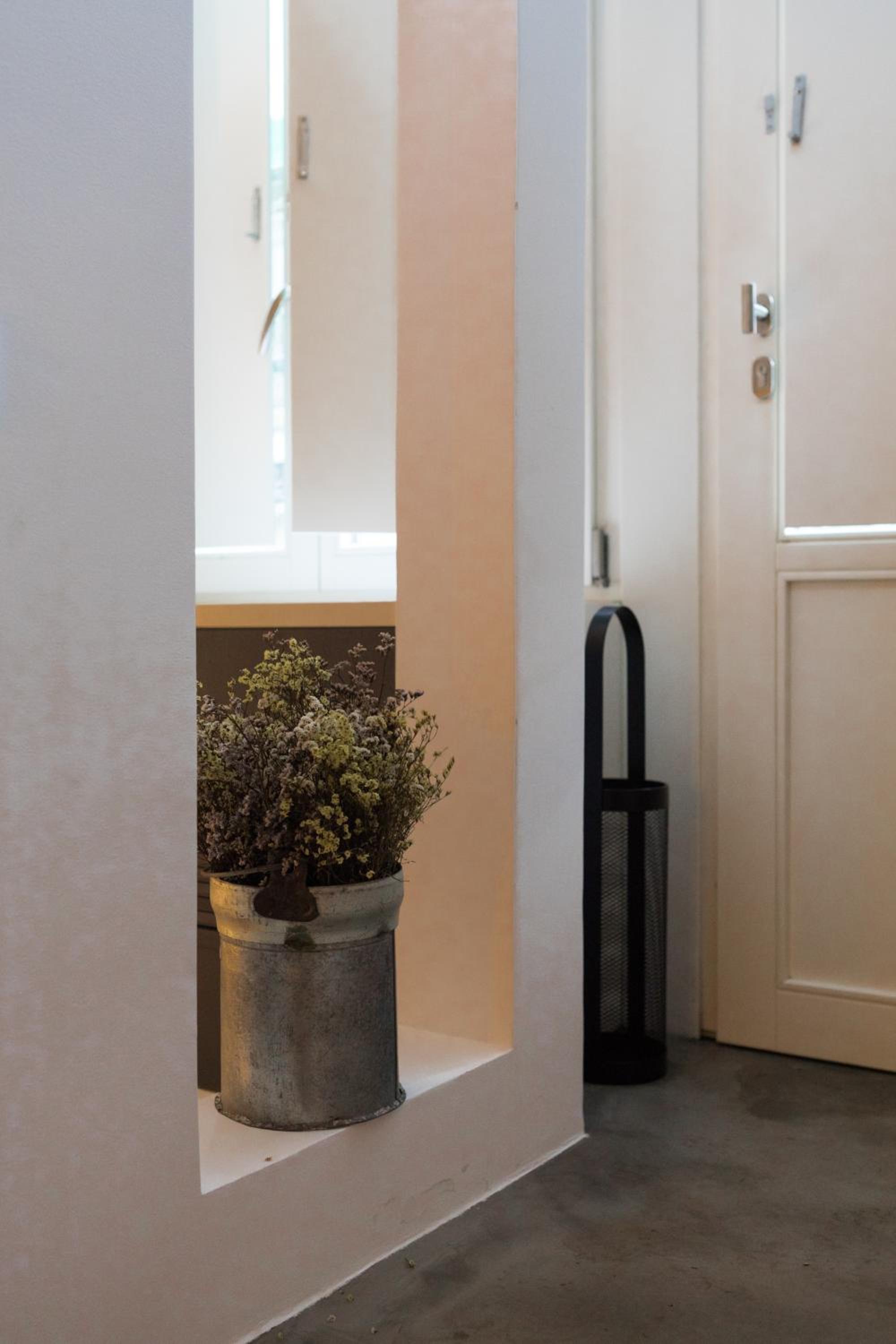 Stylish Tailor Made Flat