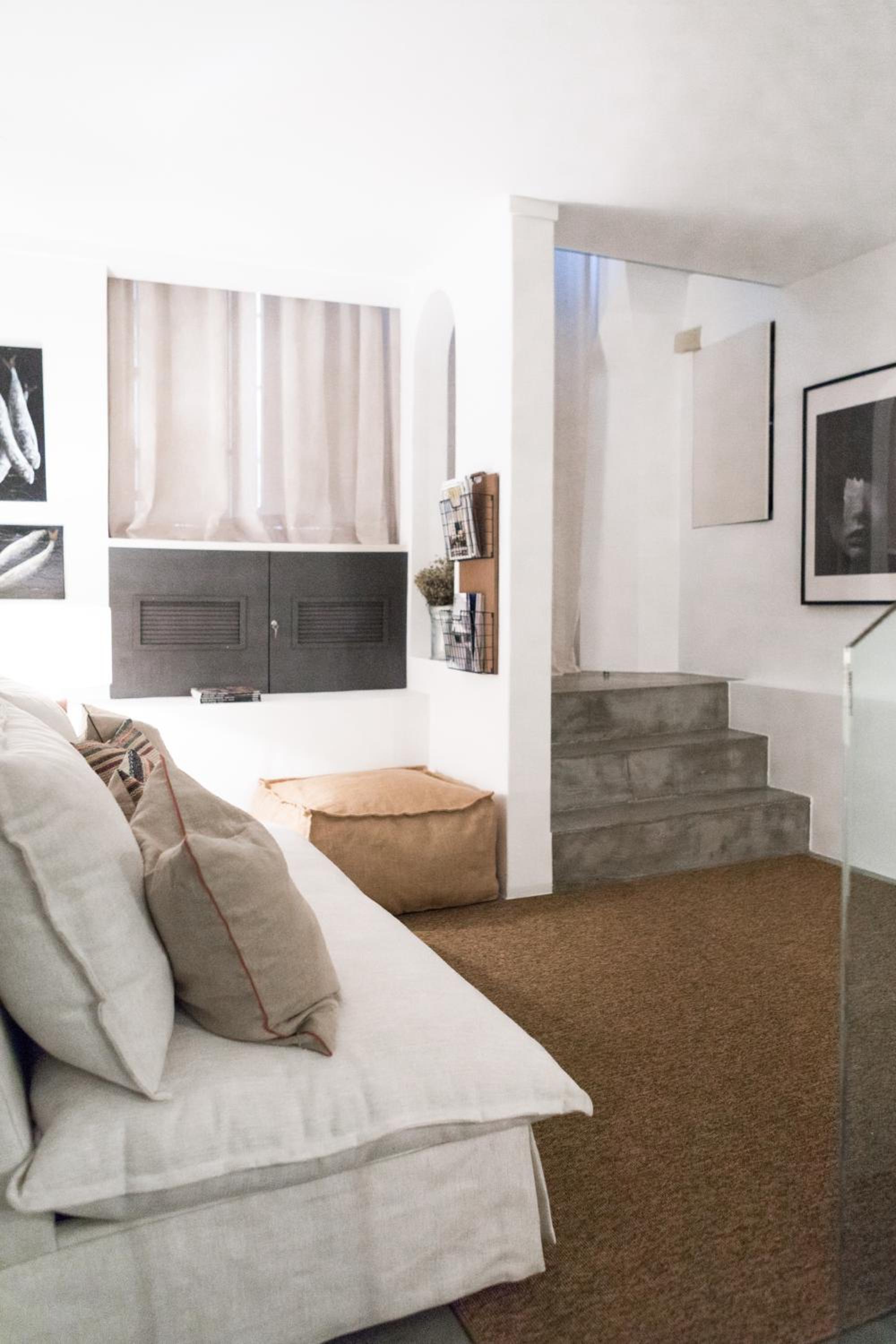 Stylish Tailor Made Flat