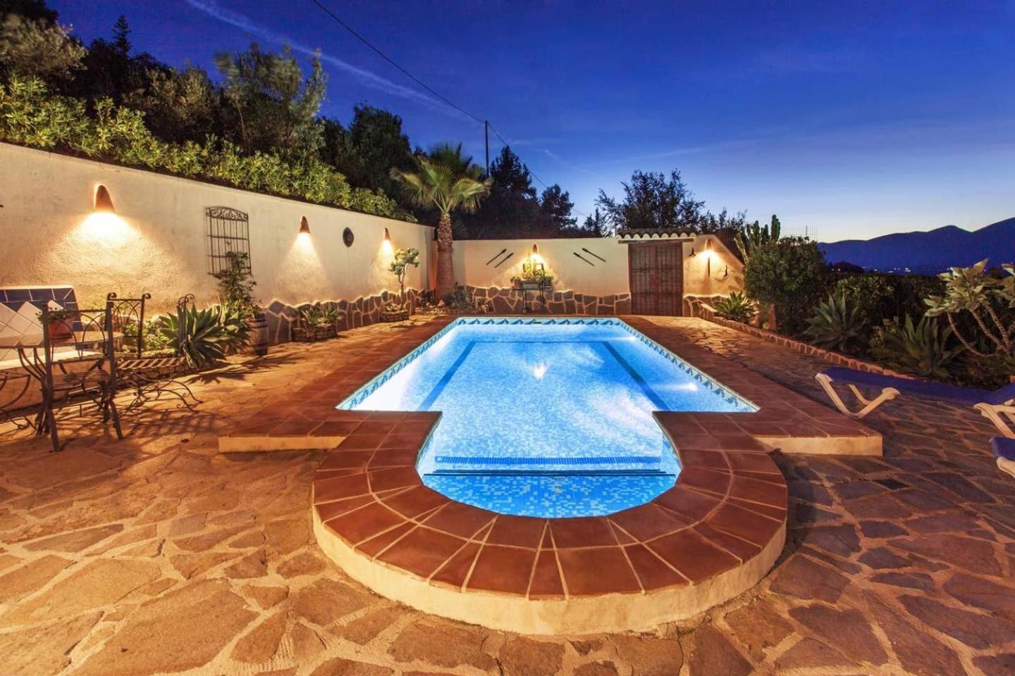 Villa Loaisa photo 2