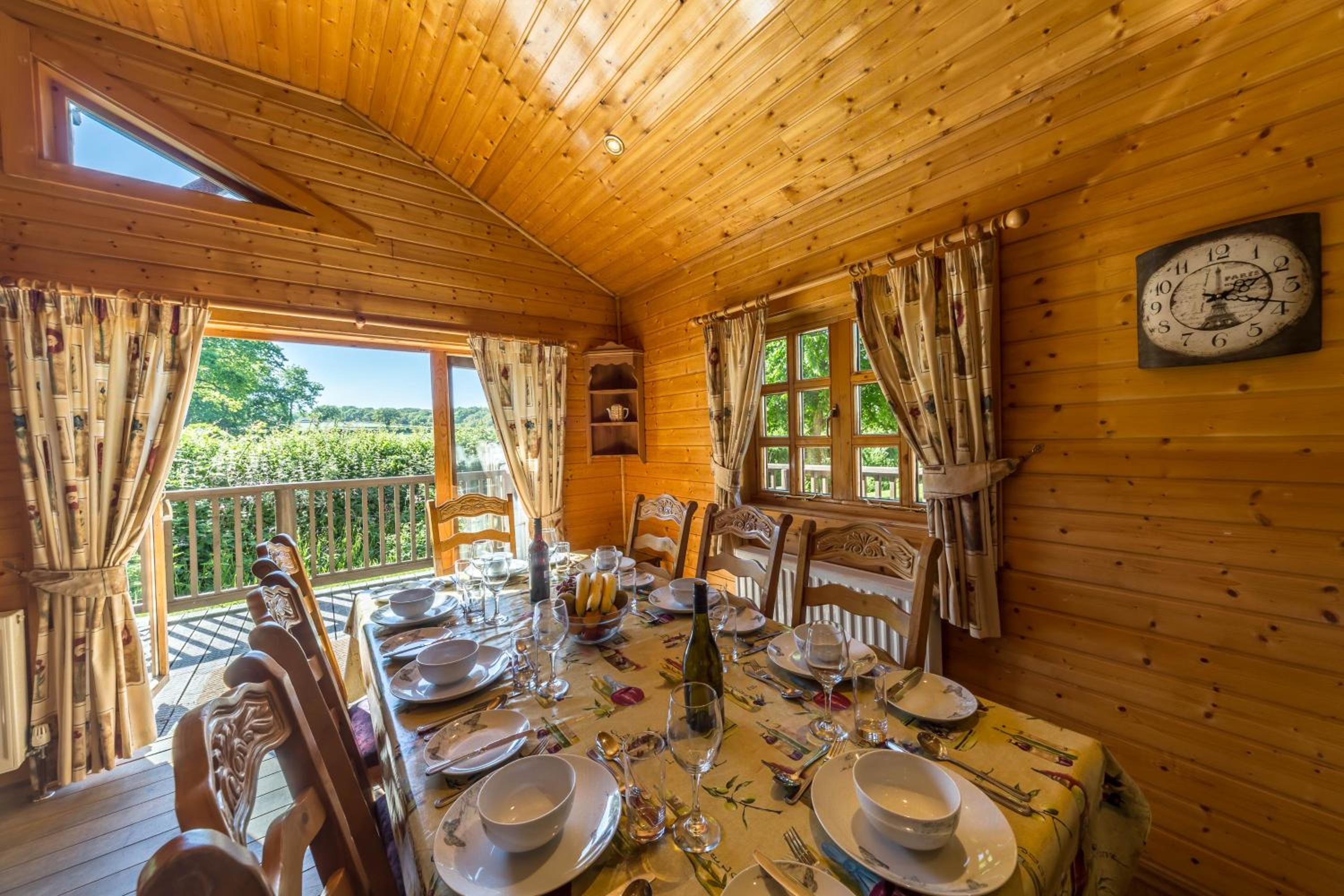Oaks Log Cabins view 5