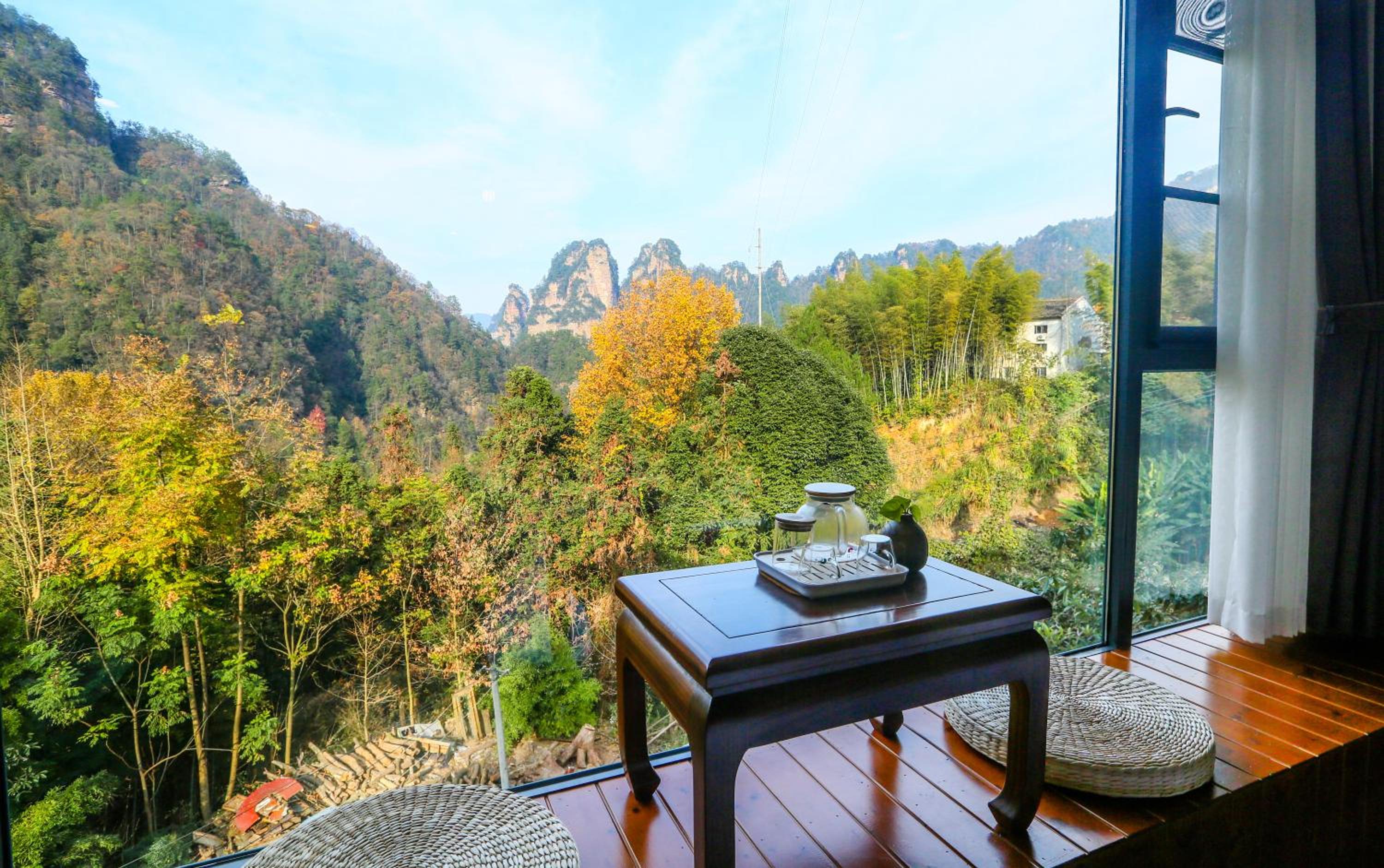 Zhangjiajie Mount View Cottage