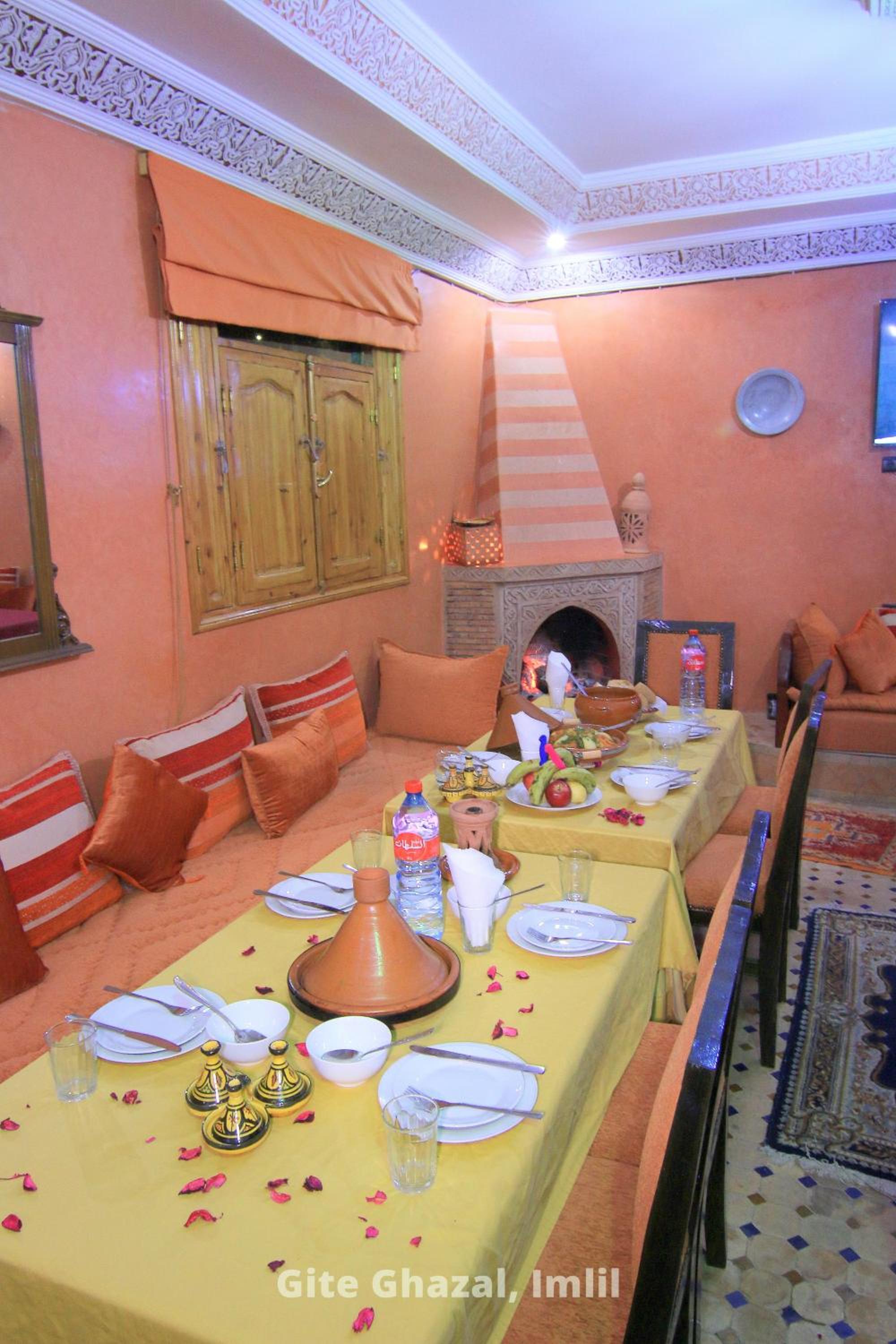 dining