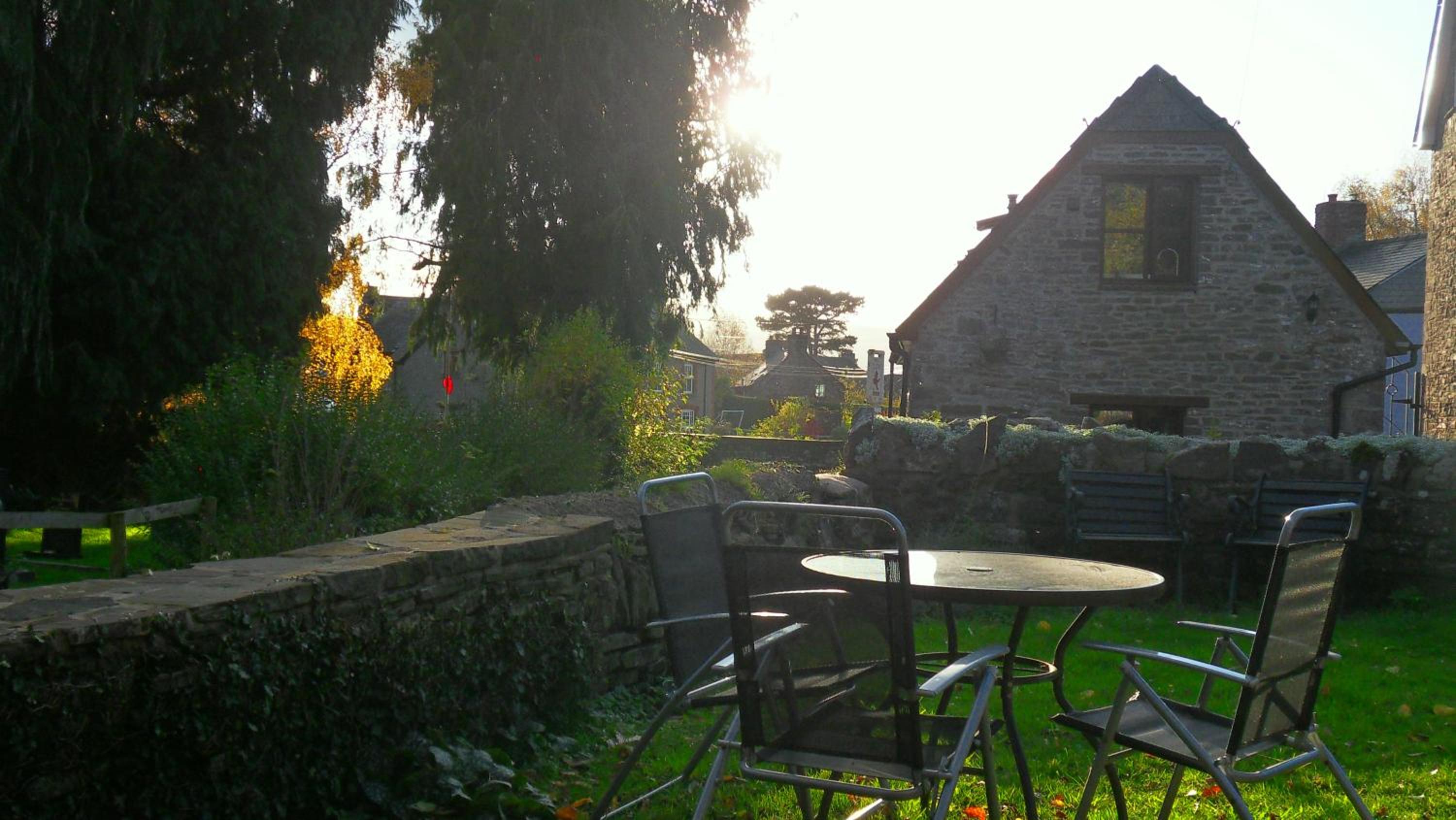Photo 21