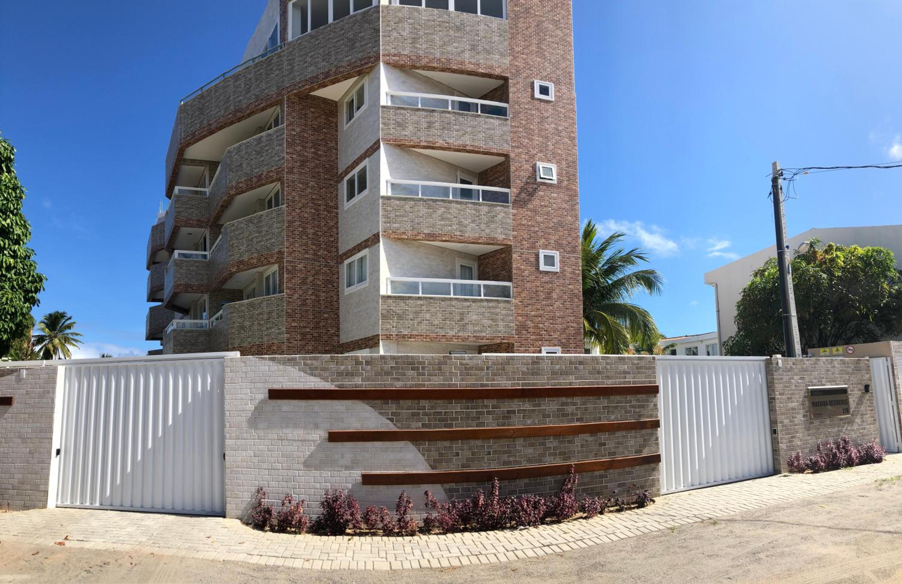 Hotel Makaiba Residence Flats - Image 1