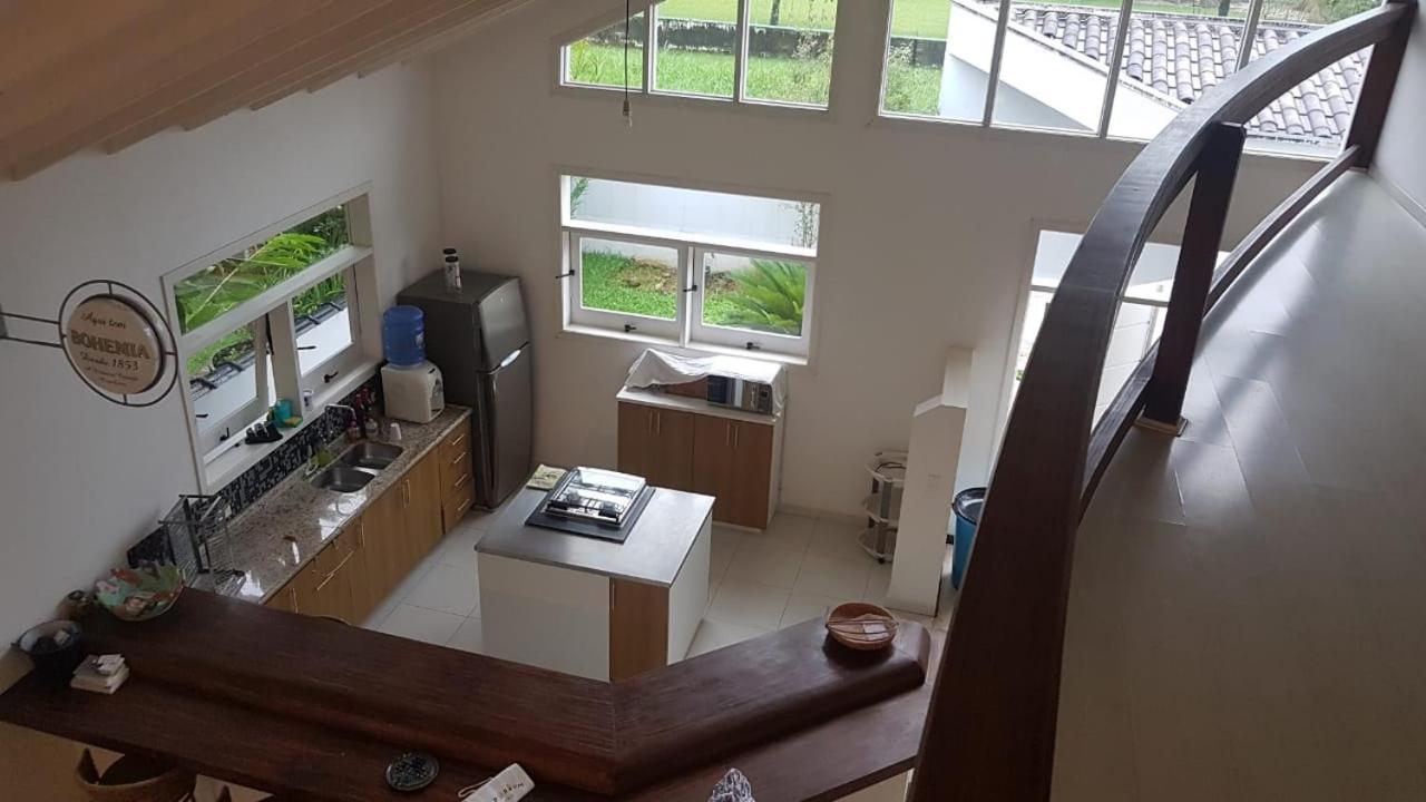 LINDA CASA ALTO PADRÃO - UBATUBA SP