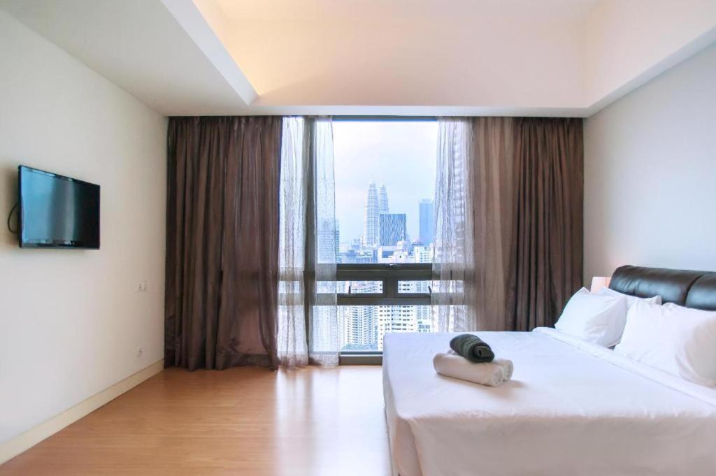 SS Suites Swiss Garden Residences