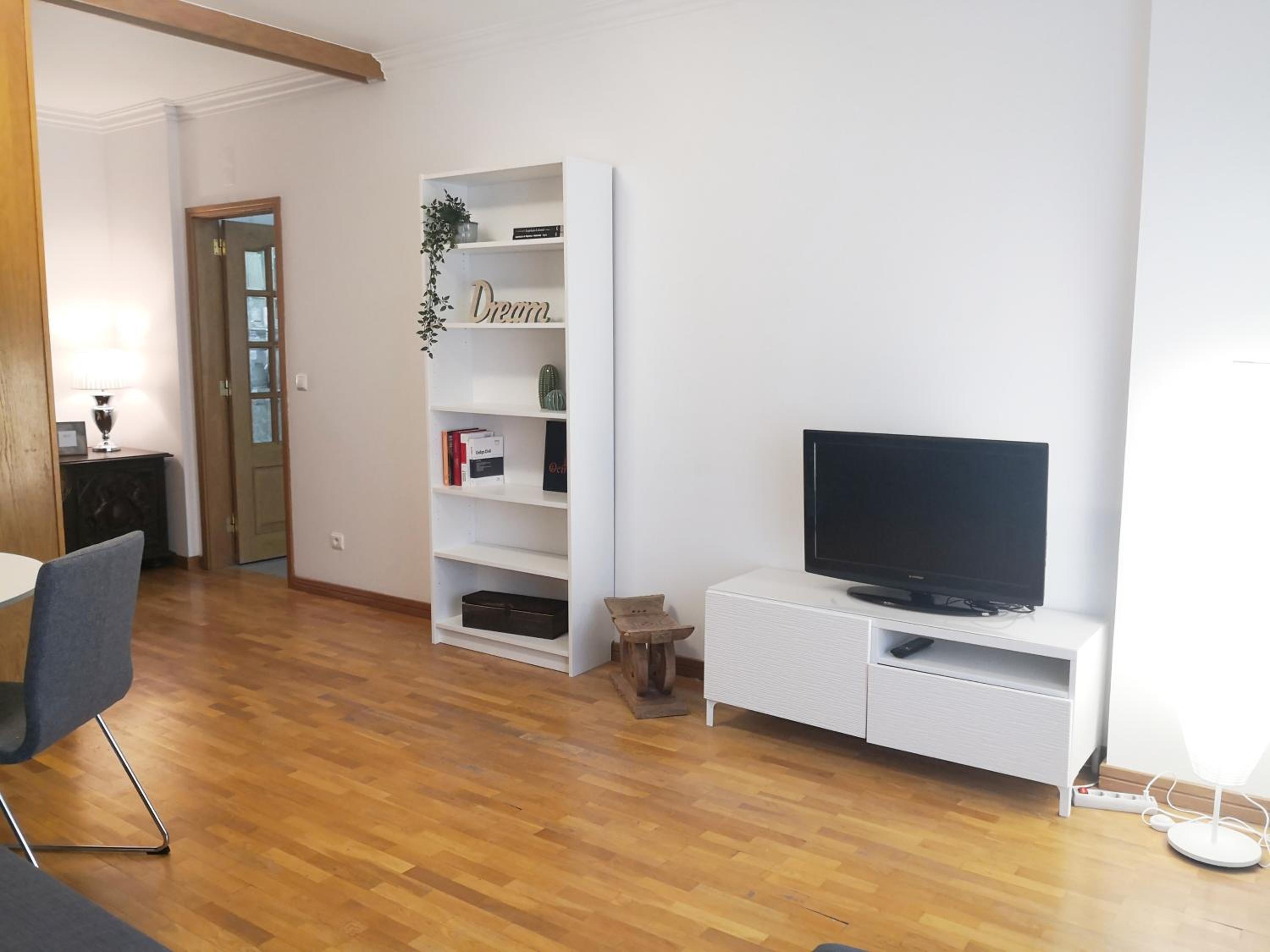 Down Town Apartment - EXPO27 view 2
